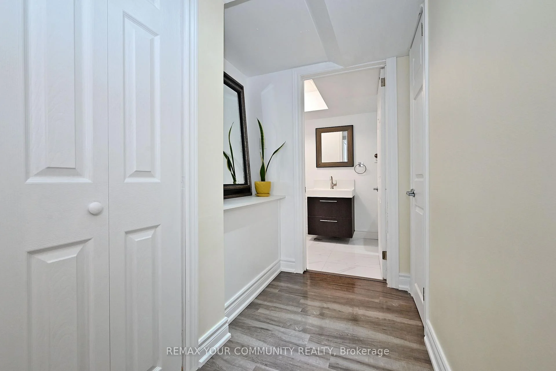 Photo 60 of 73 Laurendale Avenue, Georgina, Keswick South — HOMEH