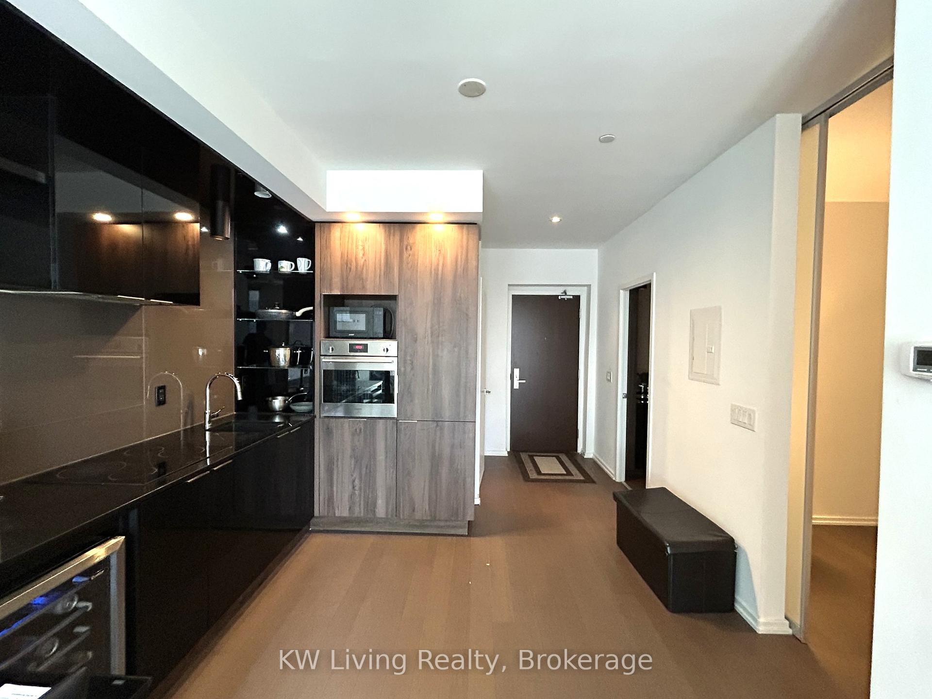 Photo 9 of Unit 2708, 70 Temperance Street, Toronto, Bay Street Corridor — HOMEH