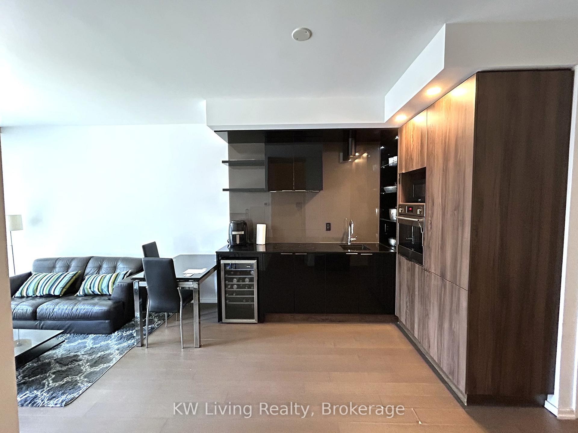 Photo 13 of Unit 2708, 70 Temperance Street, Toronto, Bay Street Corridor — HOMEH