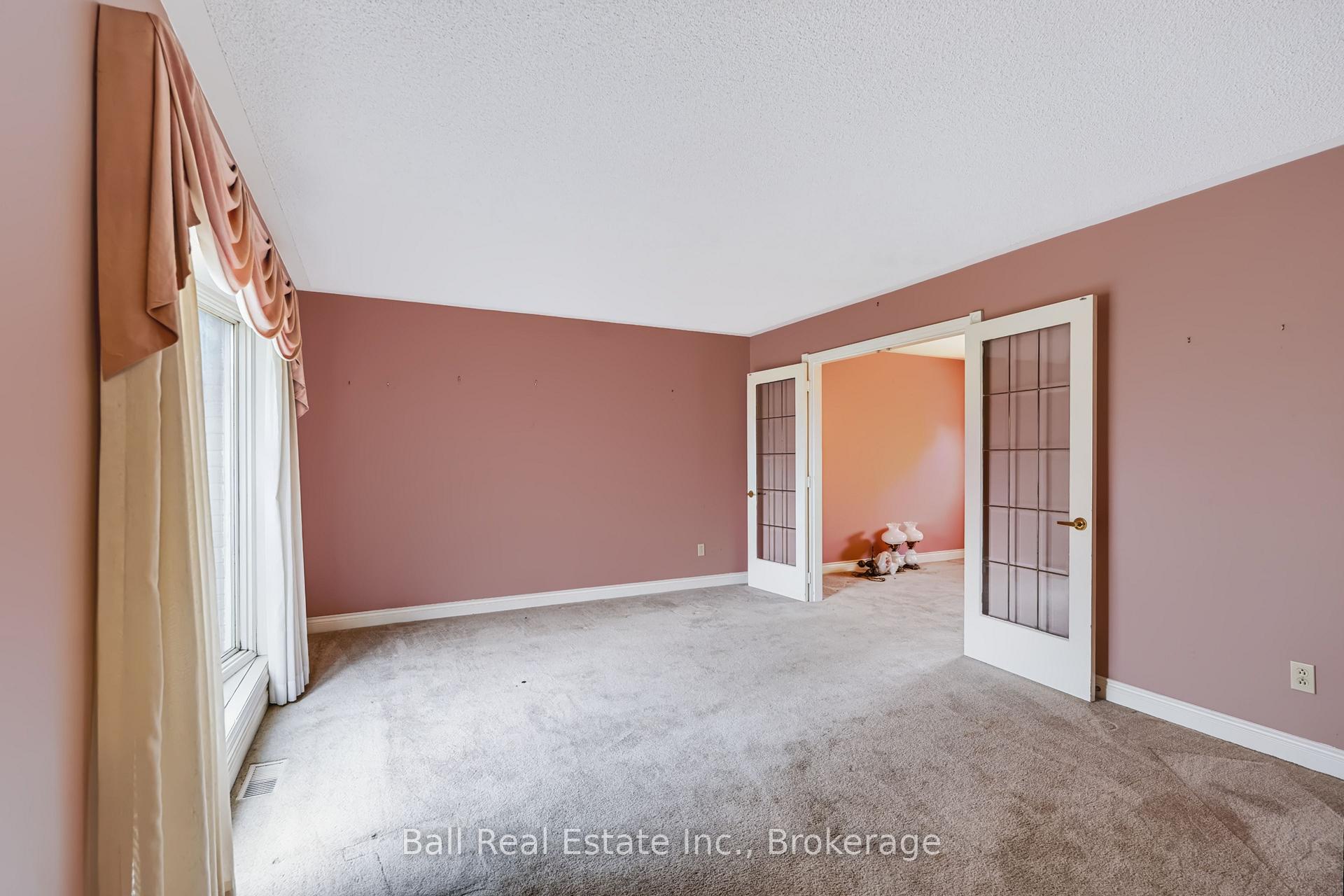 Photo 6 of 793 Hewitt Drive, Peterborough, Monaghan Ward 2 — HOMEH
