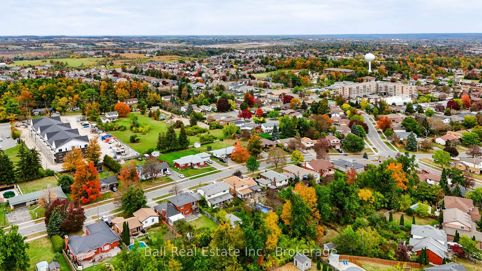 Photo 50 of 793 Hewitt Drive, Peterborough, Monaghan Ward 2 — HOMEH