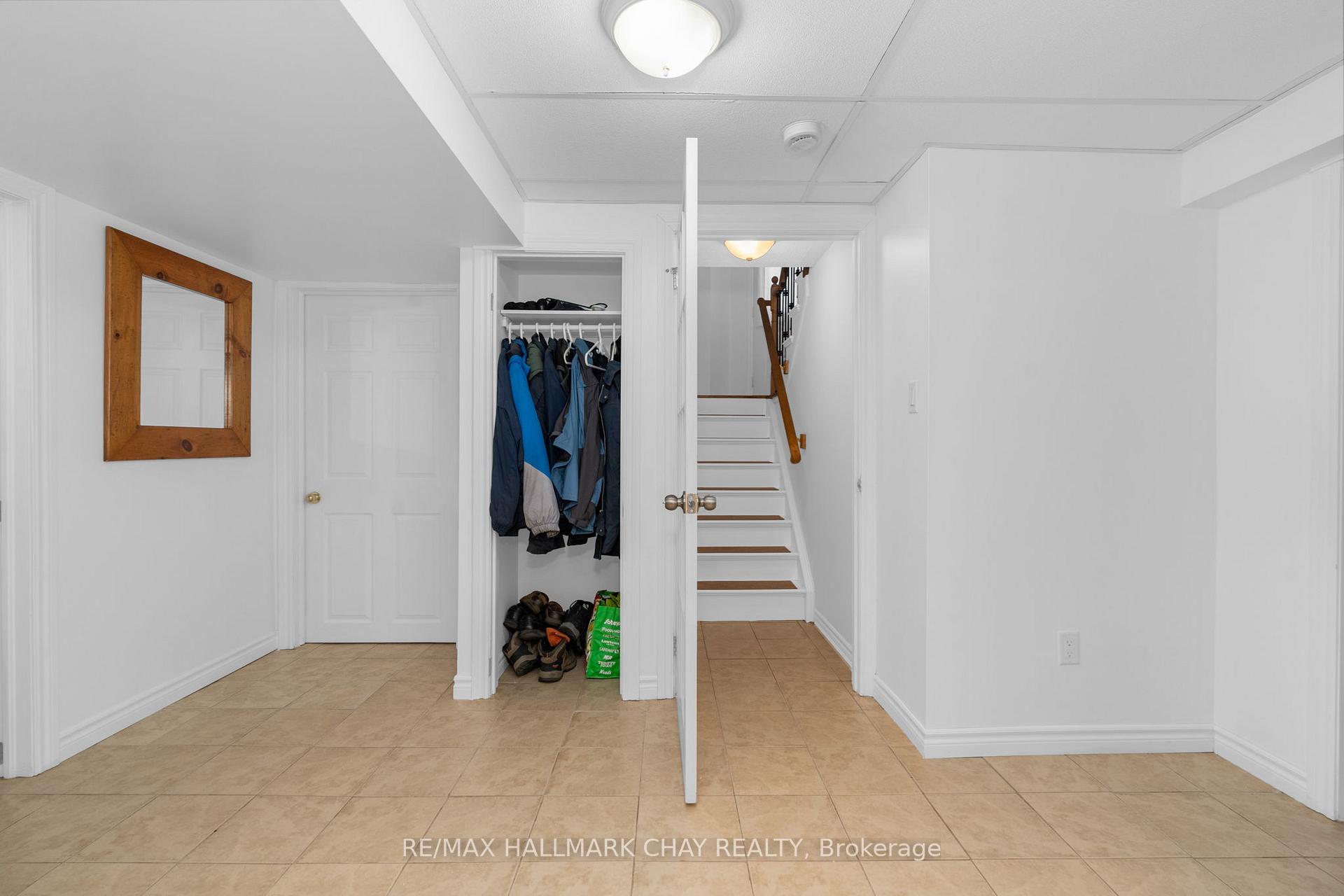 Photo 19 of 63 Masters Drive, Barrie, East Bayfield — HOMEH
