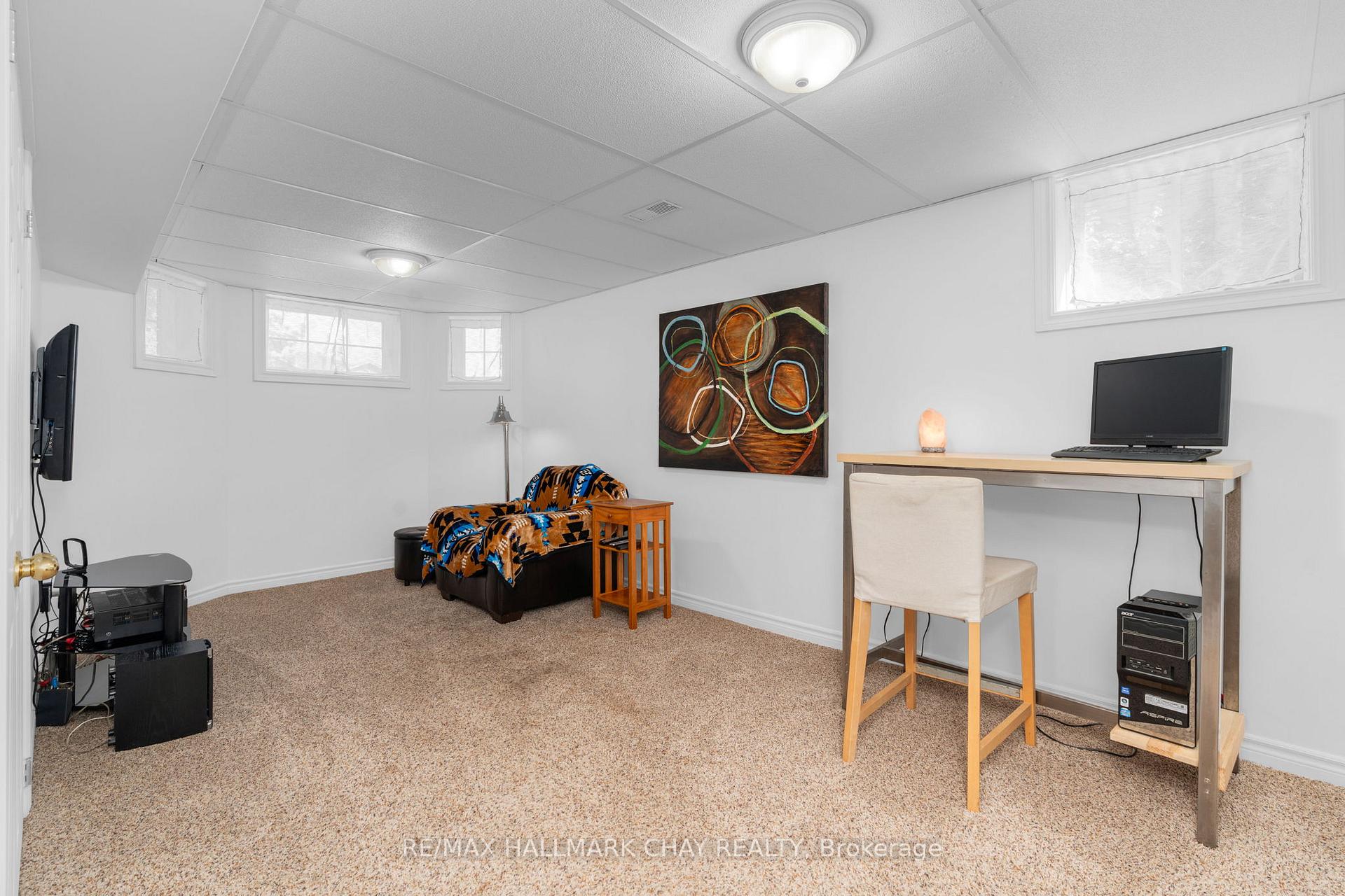 Photo 20 of 63 Masters Drive, Barrie, East Bayfield — HOMEH