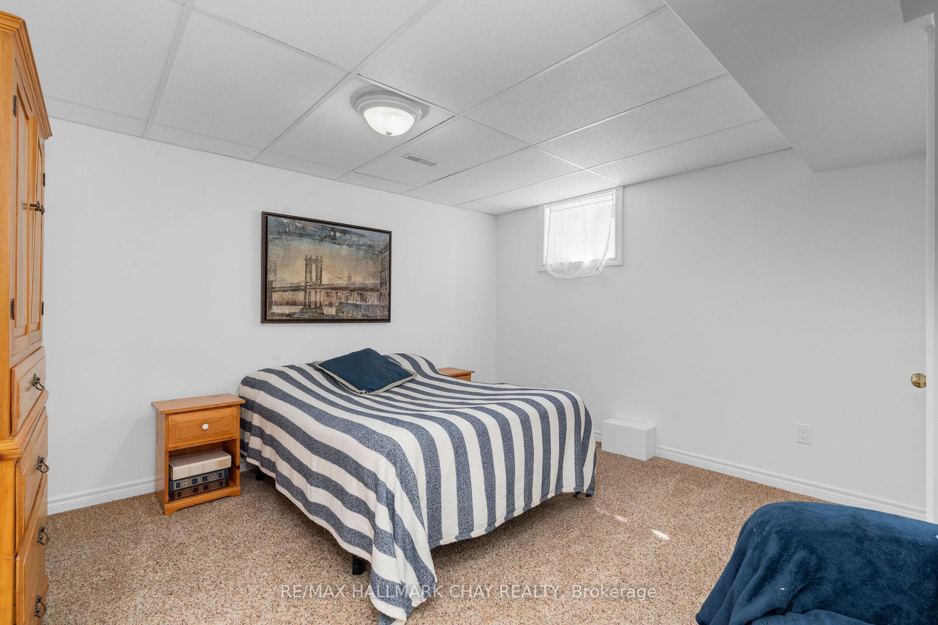 Photo 22 of 63 Masters Drive, Barrie, East Bayfield — HOMEH