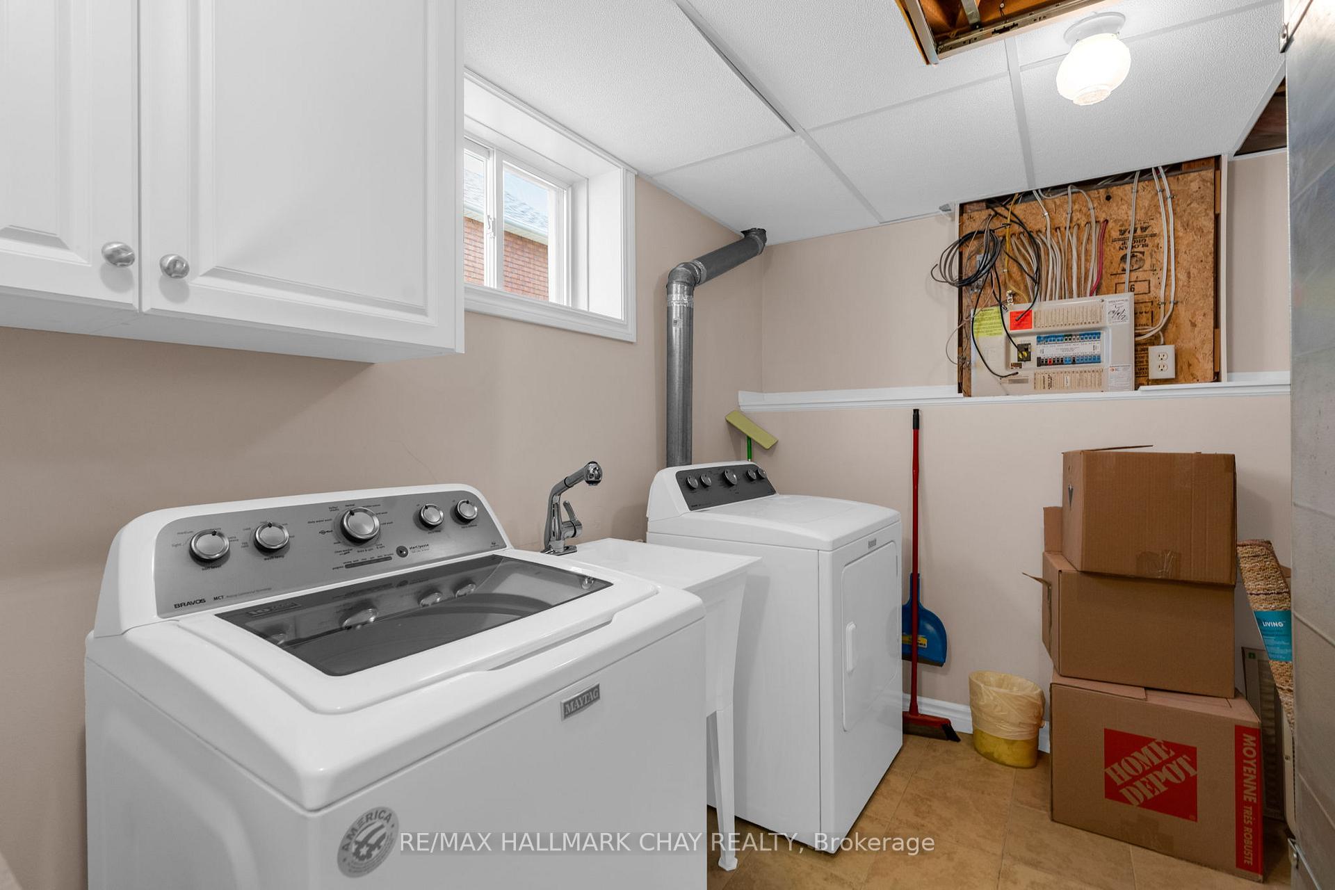 Photo 27 of 63 Masters Drive, Barrie, East Bayfield — HOMEH