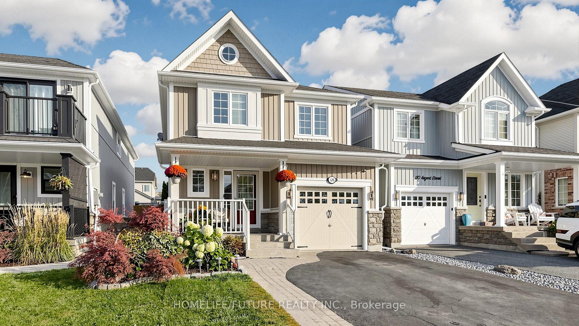 Photo 2 of 126 Argent Street, Clarington, Bowmanville — HOMEH