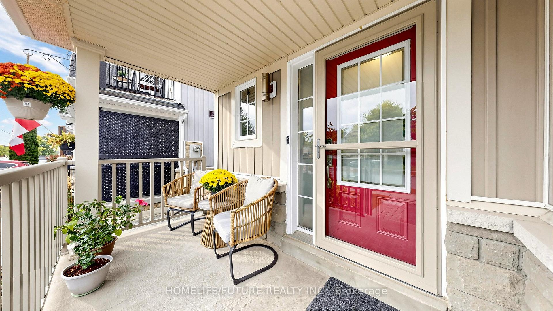Photo 4 of 126 Argent Street, Clarington, Bowmanville — HOMEH