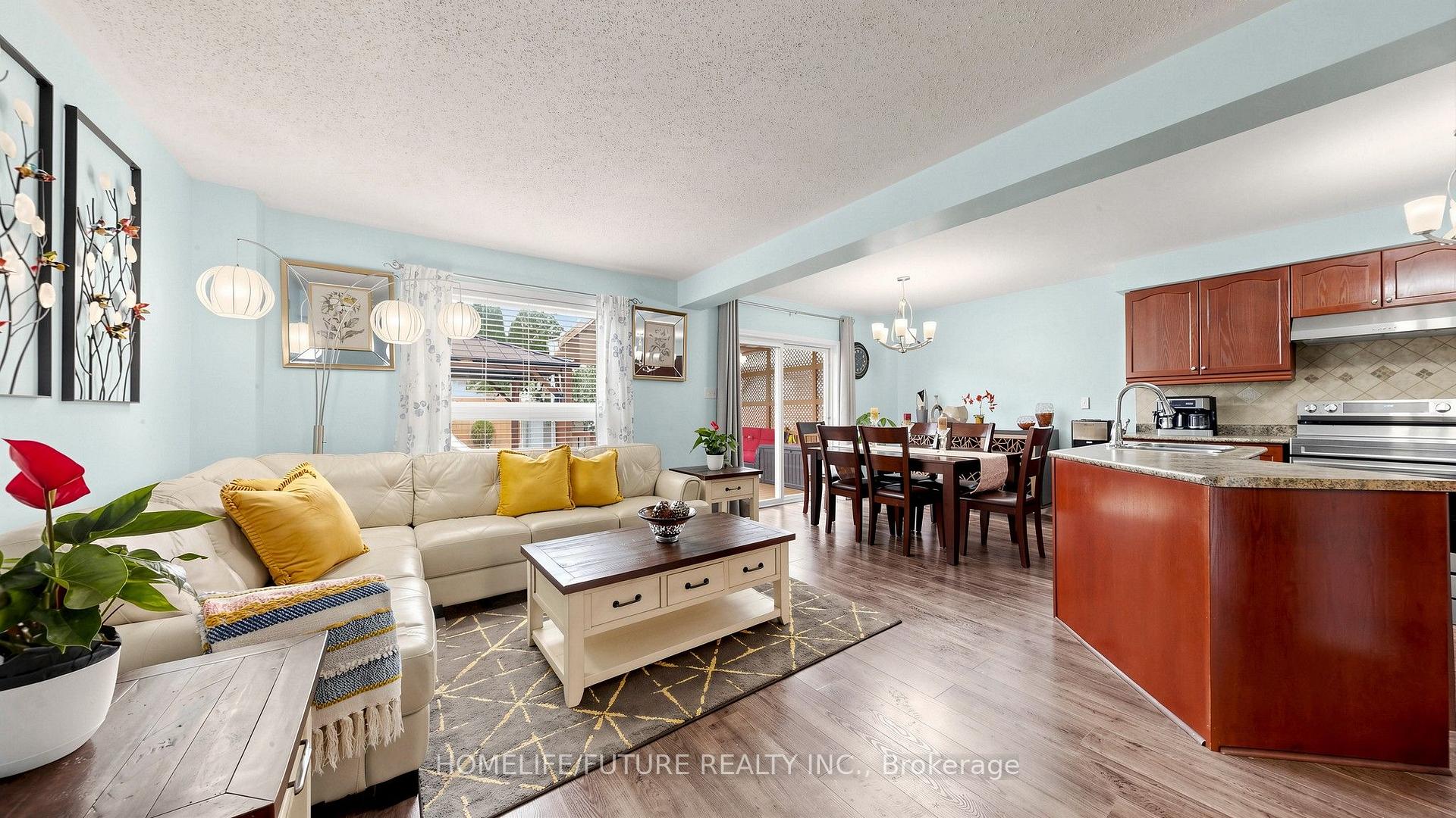 Photo 6 of 126 Argent Street, Clarington, Bowmanville — HOMEH