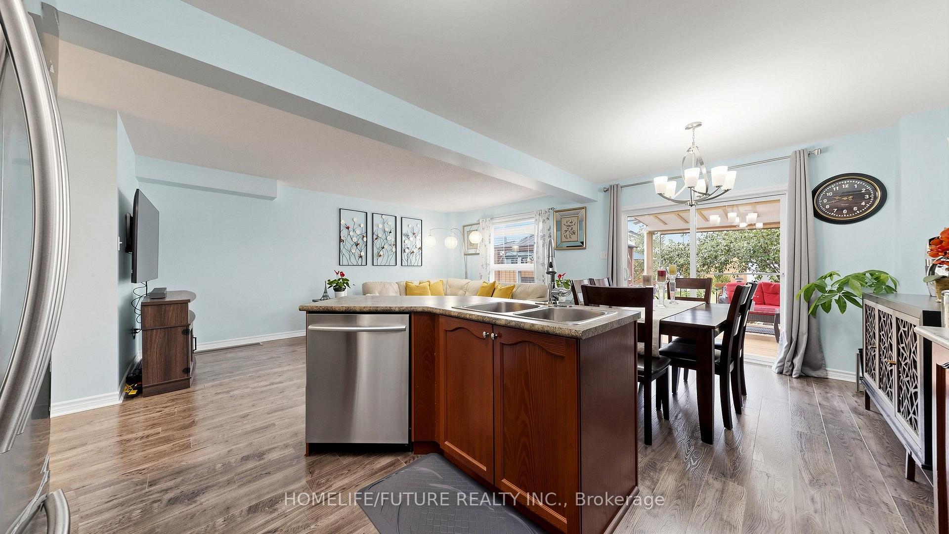 Photo 13 of 126 Argent Street, Clarington, Bowmanville — HOMEH