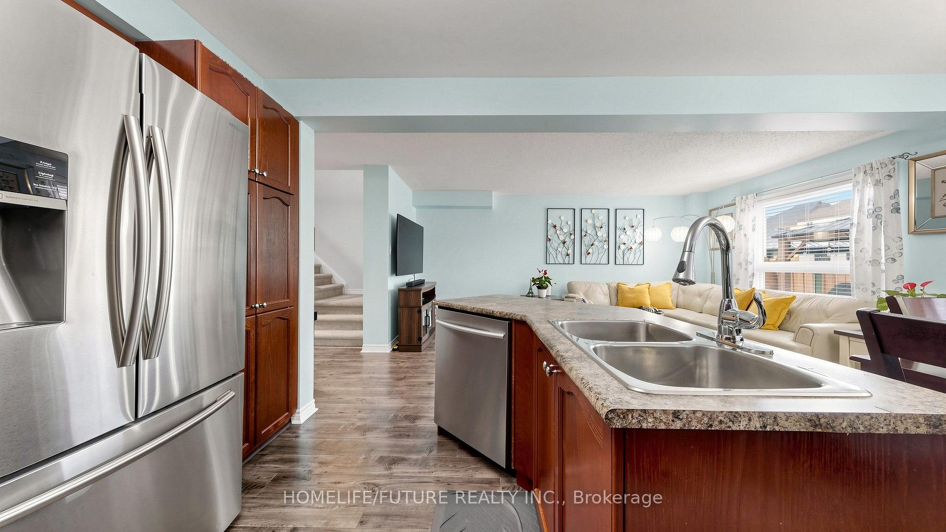 Photo 16 of 126 Argent Street, Clarington, Bowmanville — HOMEH