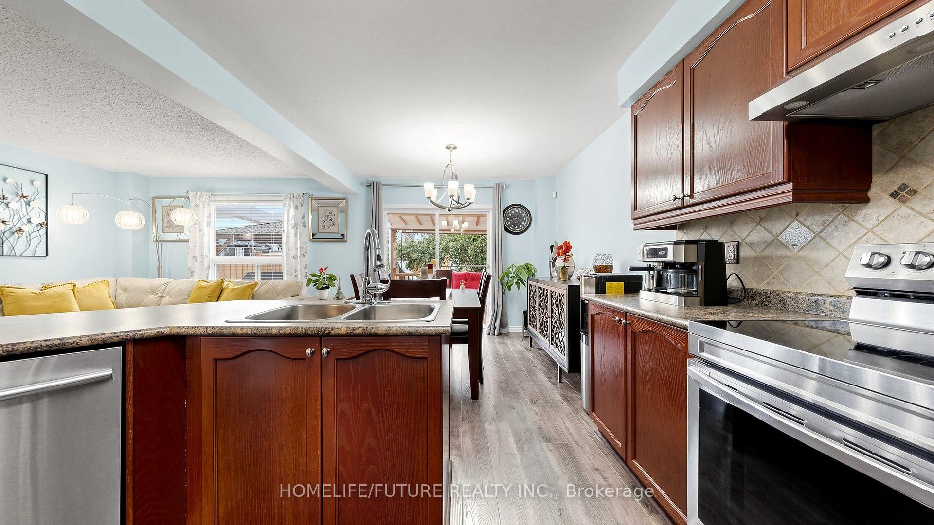 Photo 17 of 126 Argent Street, Clarington, Bowmanville — HOMEH