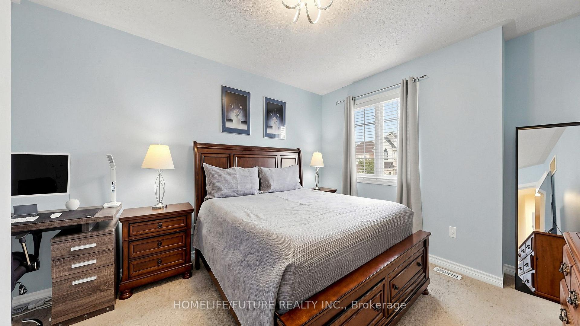 Photo 23 of 126 Argent Street, Clarington, Bowmanville — HOMEH