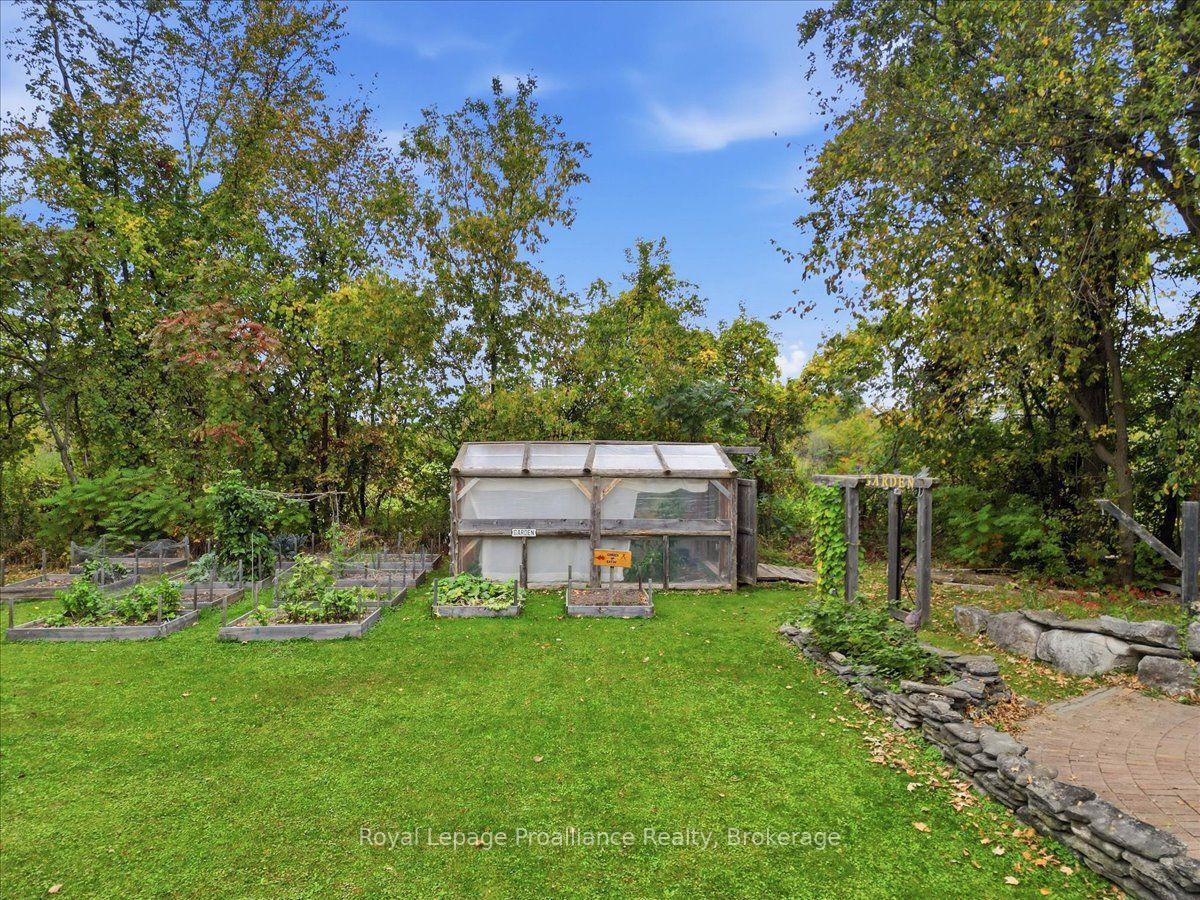 Photo 35 of 1330 Rapids Road, Tweed, Hungerford (Twp) — HOMEH