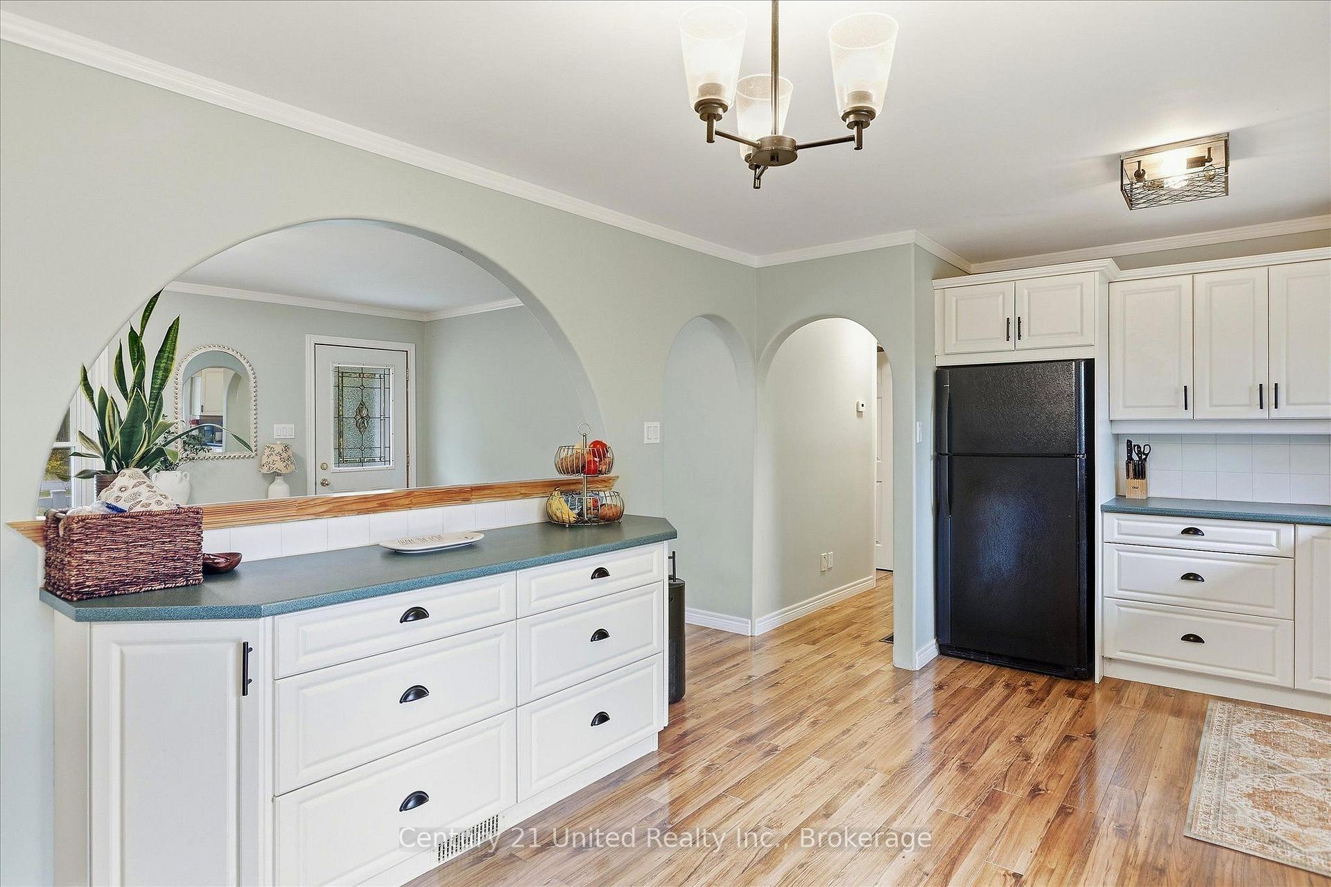 Photo 13 of 1502 Eleventh Line, Selwyn — HOMEH