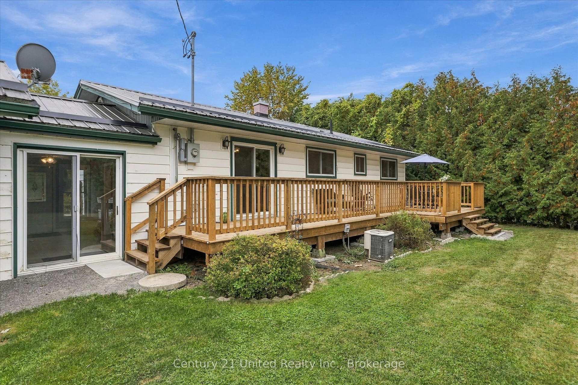 Photo 41 of 1502 Eleventh Line, Selwyn — HOMEH