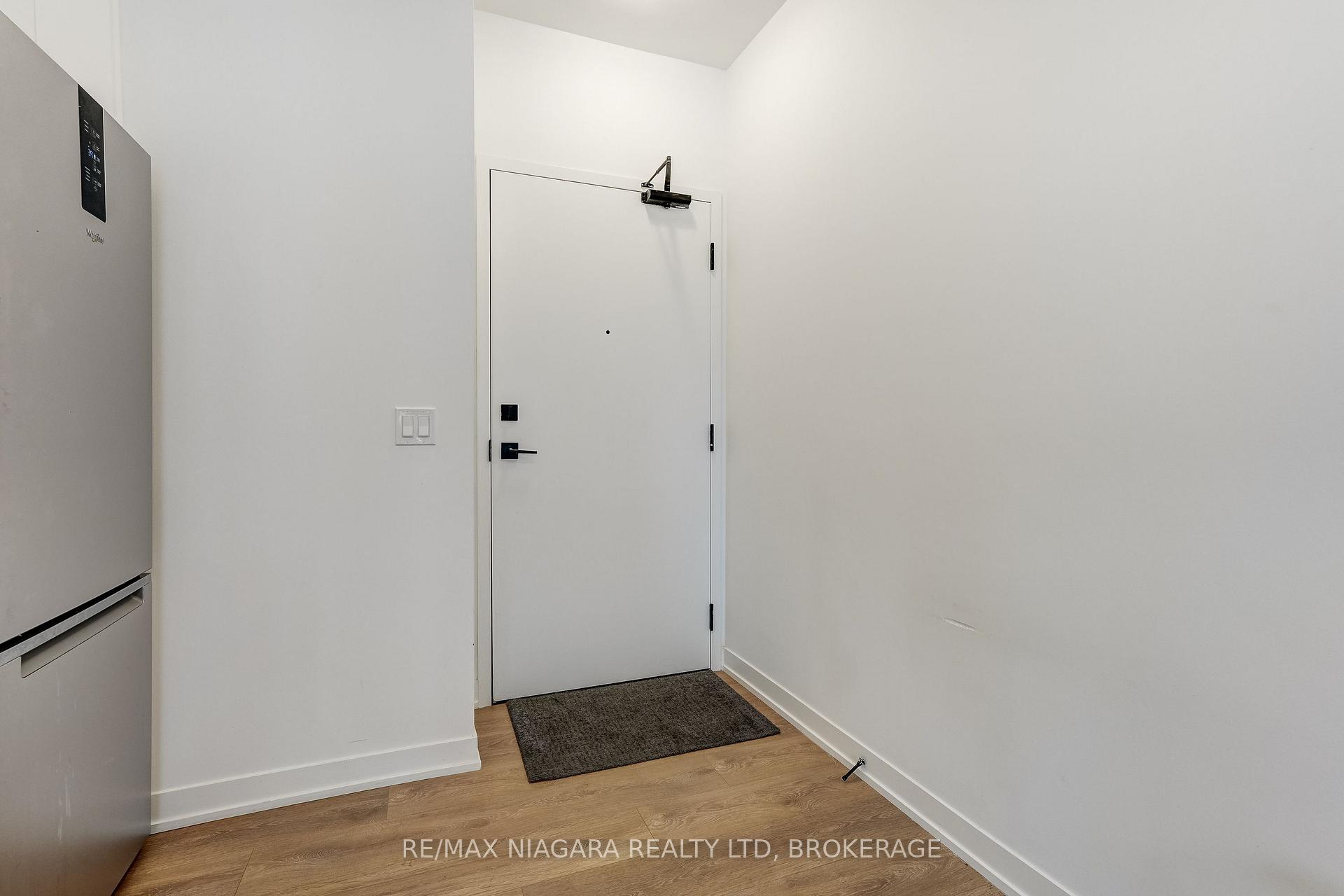 Photo 8 of Unit 1419, 10 Abeja Street, Vaughan, Concord — HOMEH