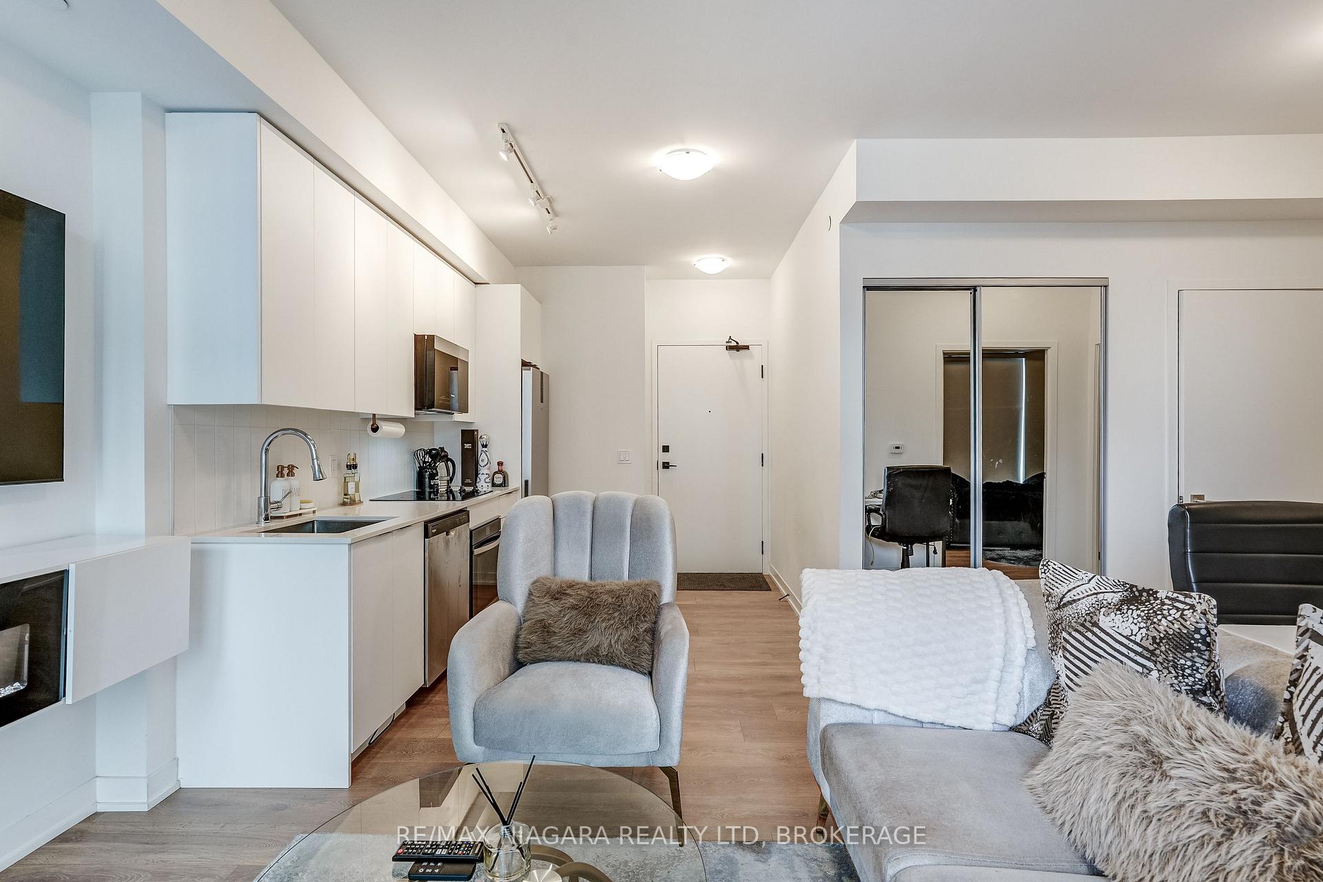 Photo 14 of Unit 1419, 10 Abeja Street, Vaughan, Concord — HOMEH