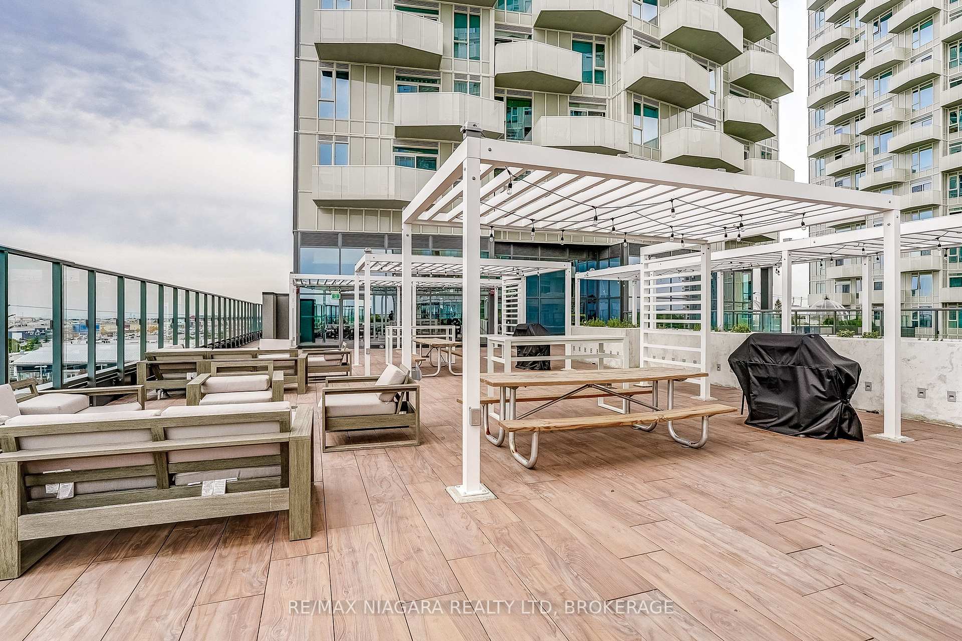 Photo 29 of Unit 1419, 10 Abeja Street, Vaughan, Concord — HOMEH