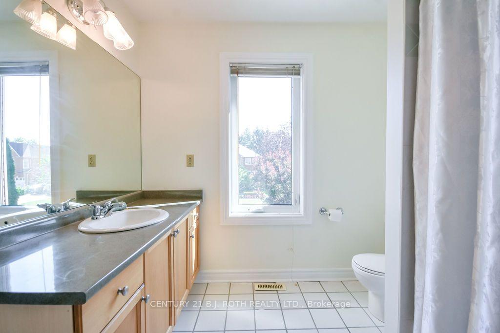 Photo 28 of 24 Grand Forest Drive, Barrie, Bayshore — HOMEH