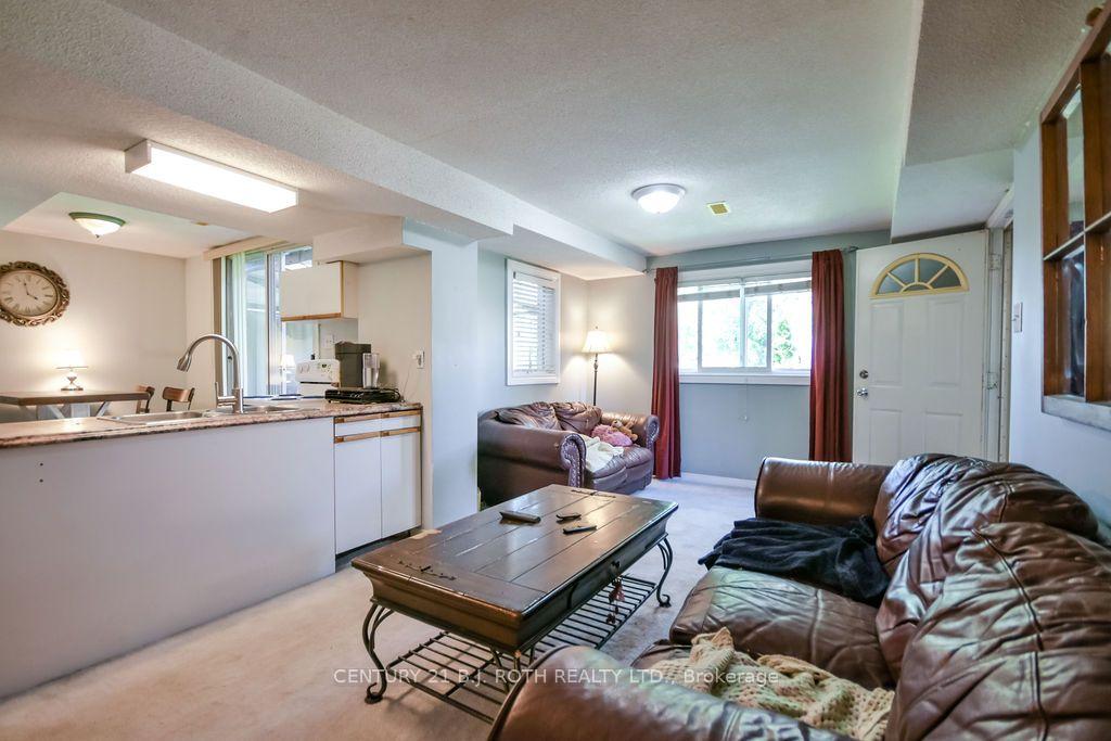 Photo 40 of 24 Grand Forest Drive, Barrie, Bayshore — HOMEH