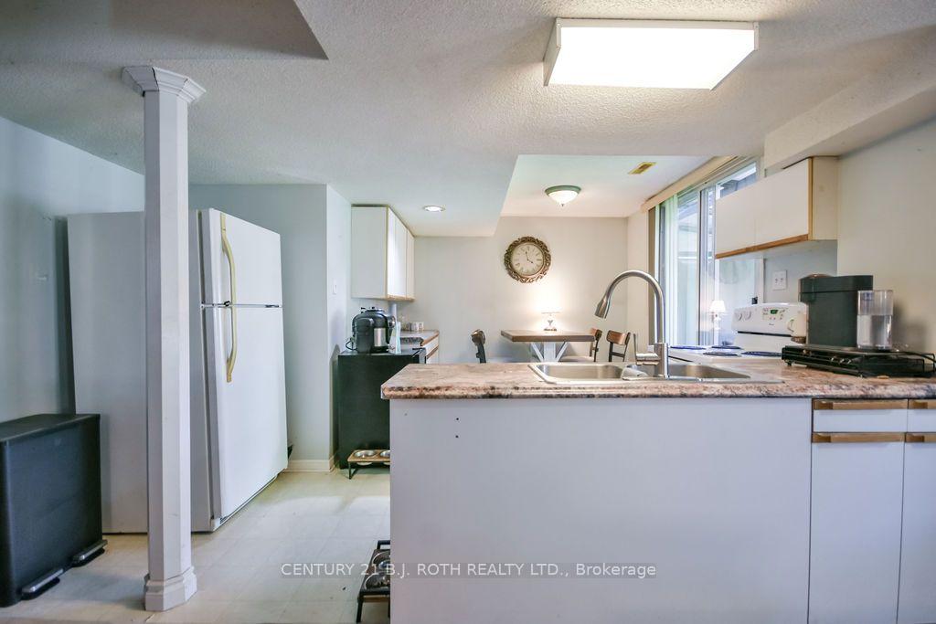 Photo 43 of 24 Grand Forest Drive, Barrie, Bayshore — HOMEH