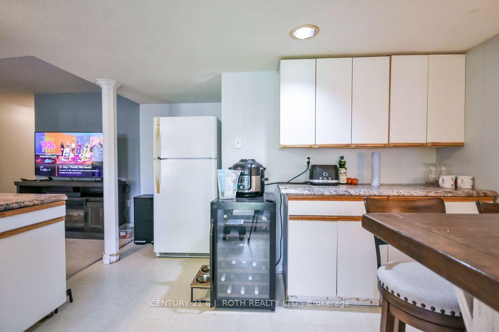 Photo 44 of 24 Grand Forest Drive, Barrie, Bayshore — HOMEH