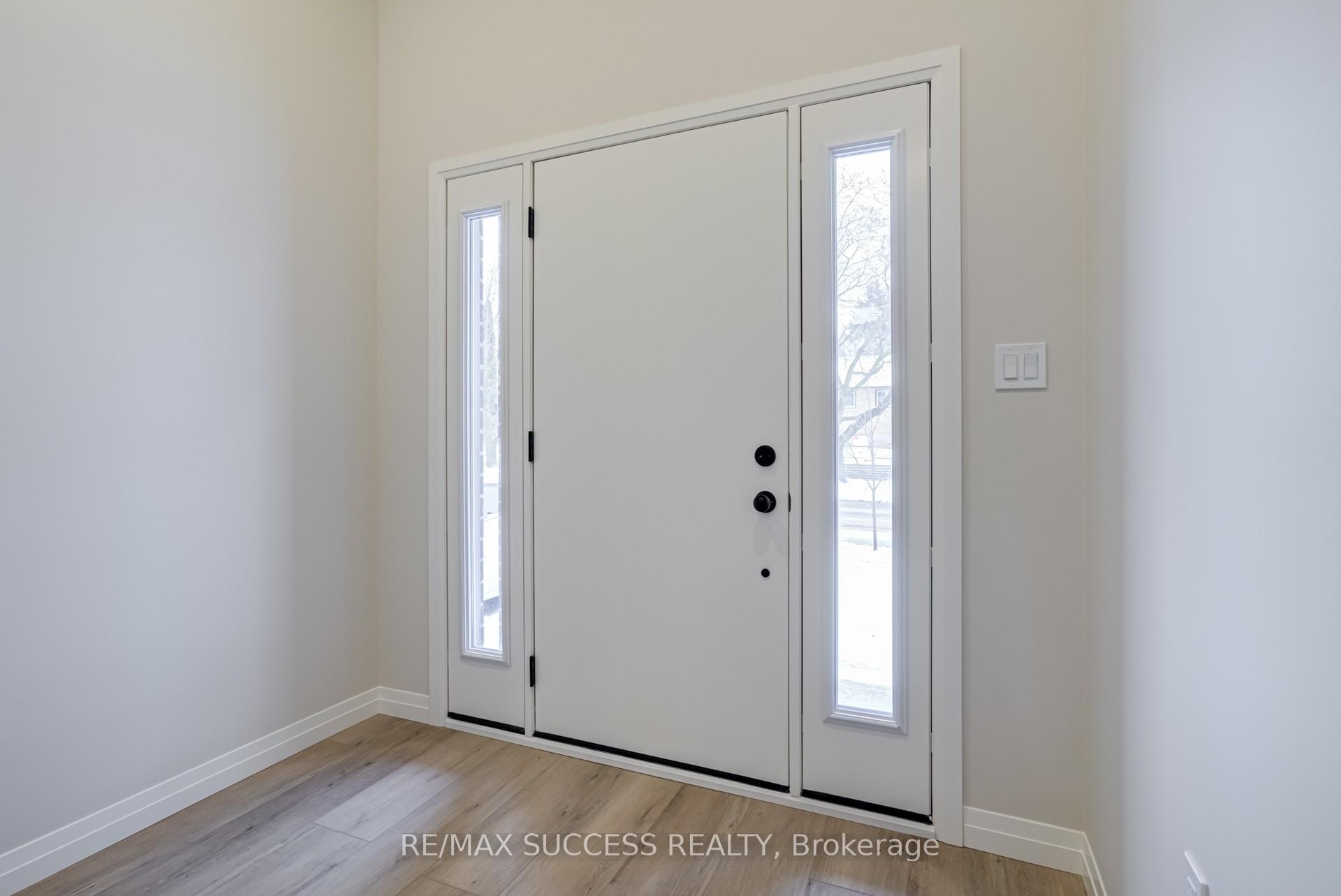 Photo 7 of 147 Siebert Avenue, Kitchener, Vanier - Kitchener — HOMEH