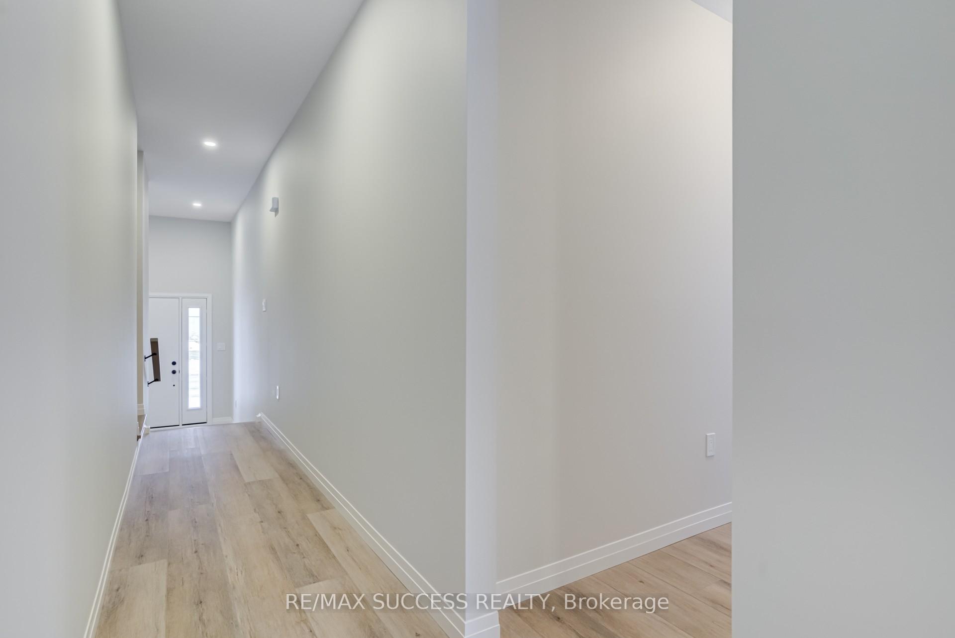 Photo 9 of 147 Siebert Avenue, Kitchener, Vanier - Kitchener — HOMEH