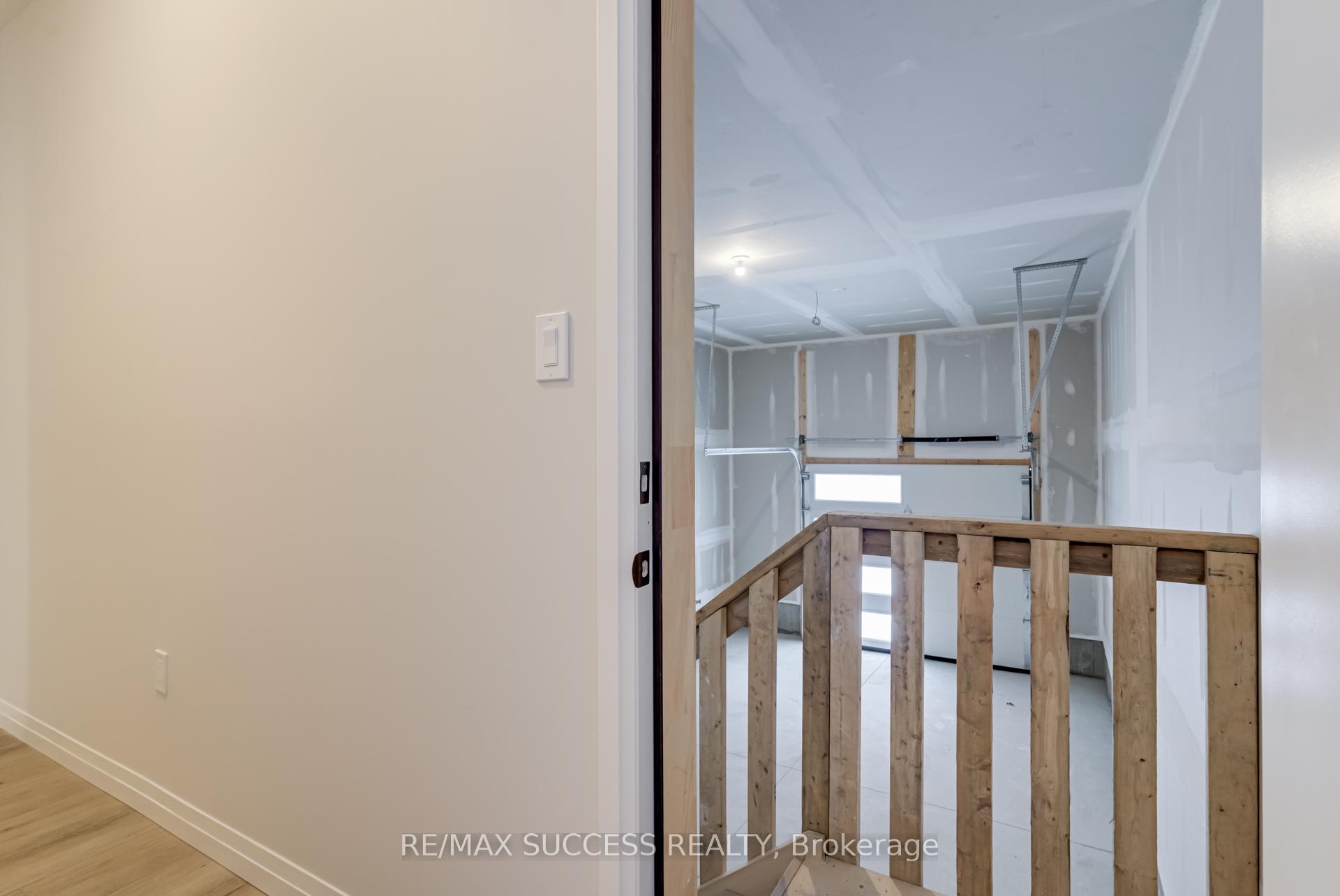 Photo 21 of 147 Siebert Avenue, Kitchener, Vanier - Kitchener — HOMEH