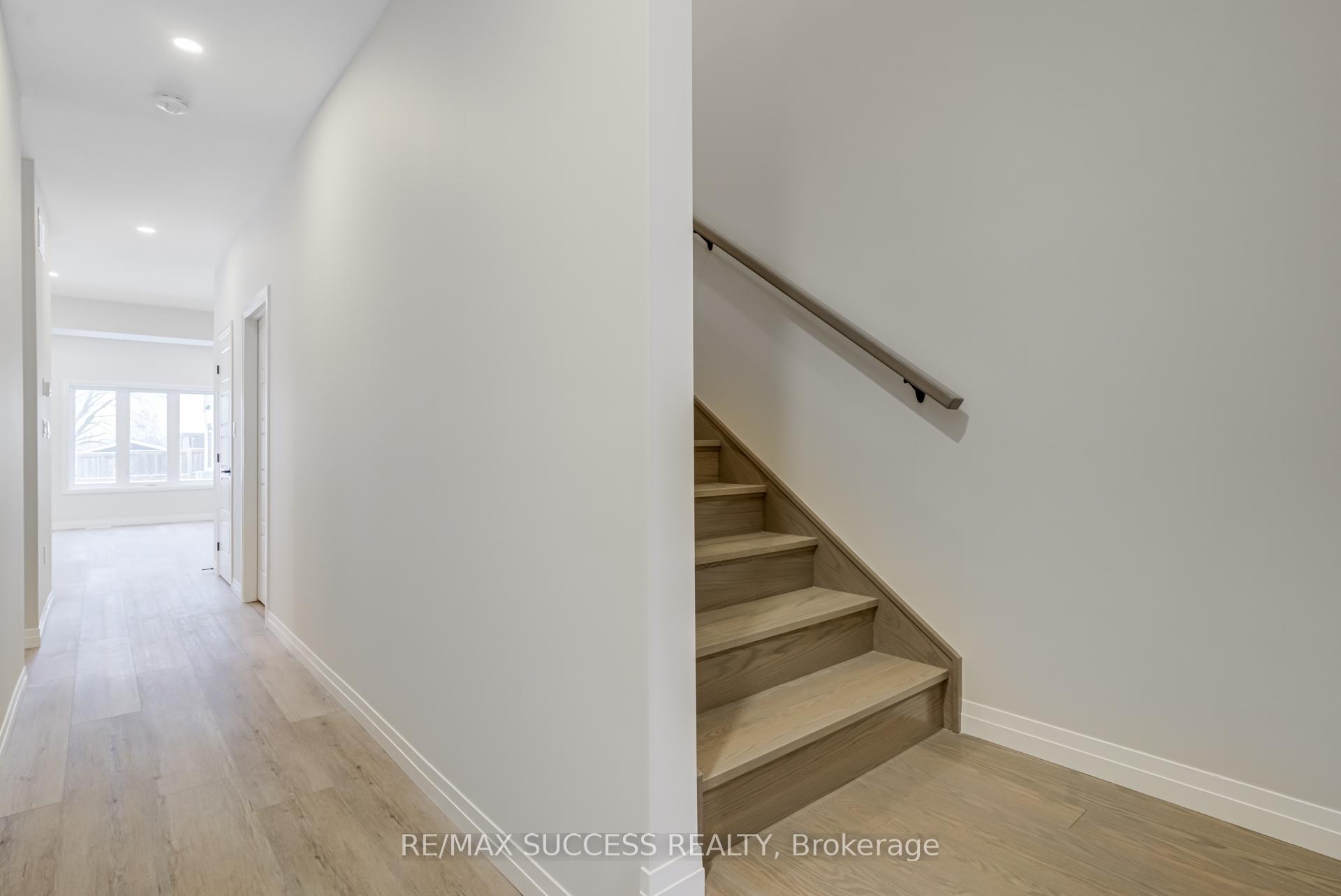 Photo 23 of 147 Siebert Avenue, Kitchener, Vanier - Kitchener — HOMEH