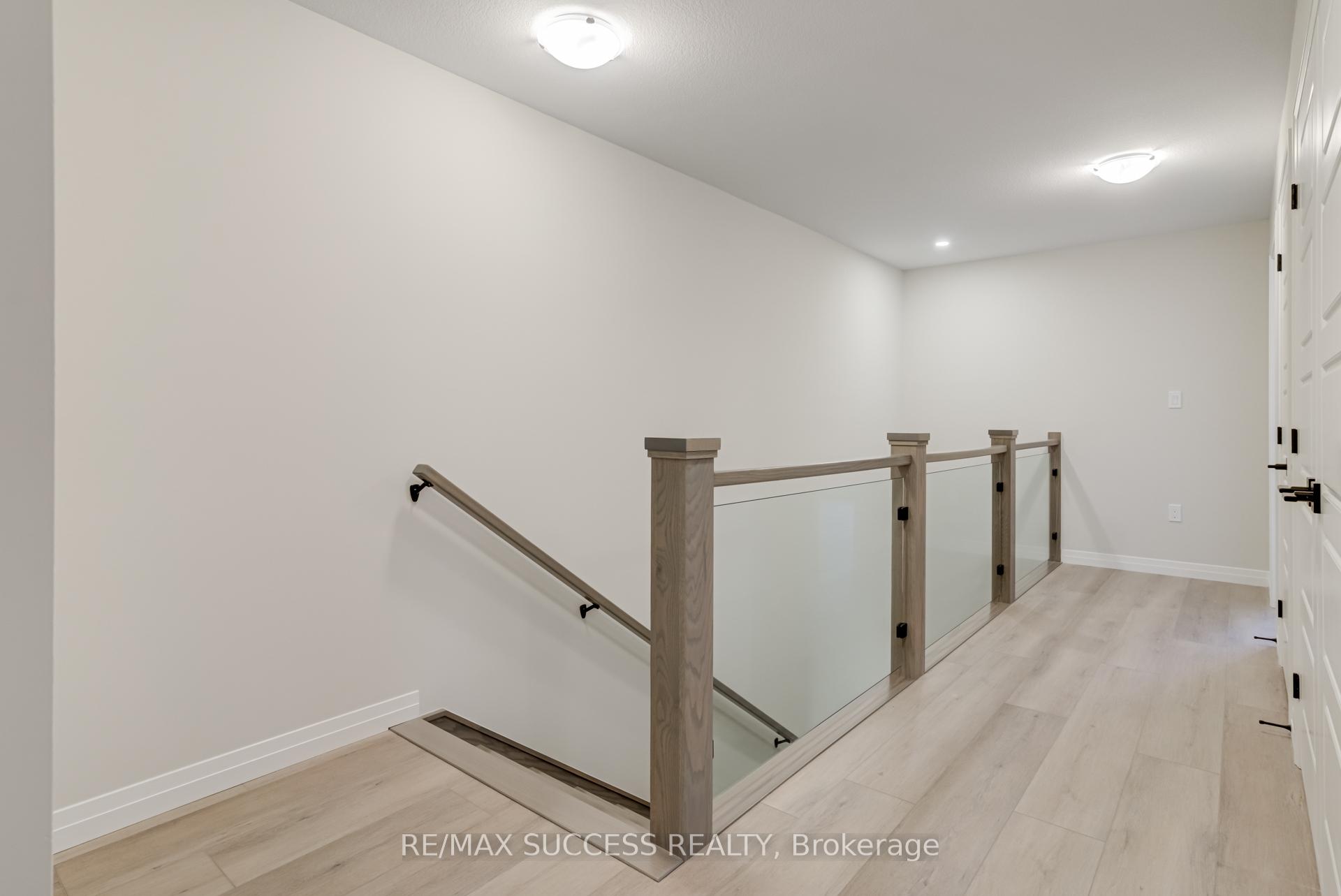 Photo 24 of 147 Siebert Avenue, Kitchener, Vanier - Kitchener — HOMEH