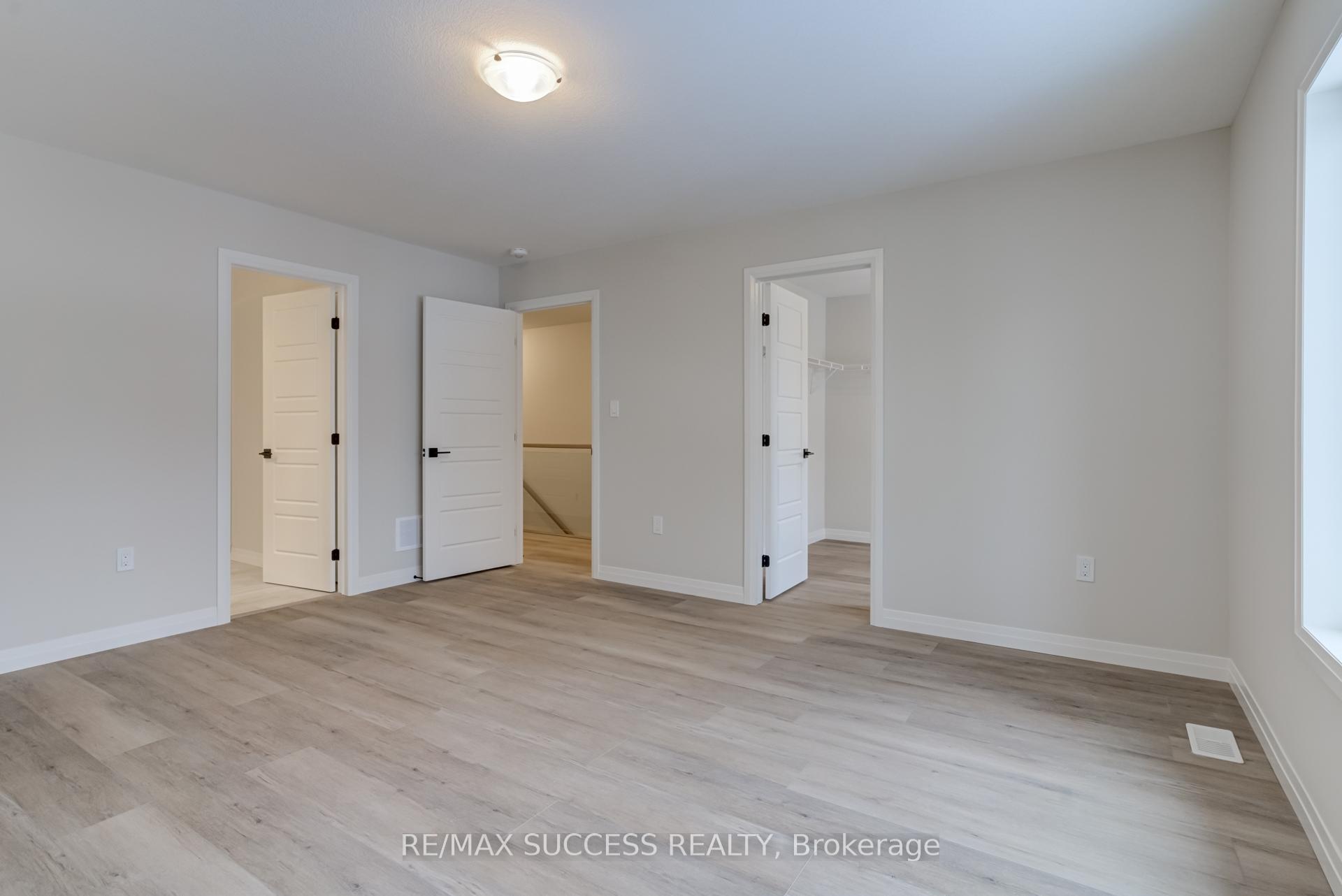 Photo 26 of 147 Siebert Avenue, Kitchener, Vanier - Kitchener — HOMEH