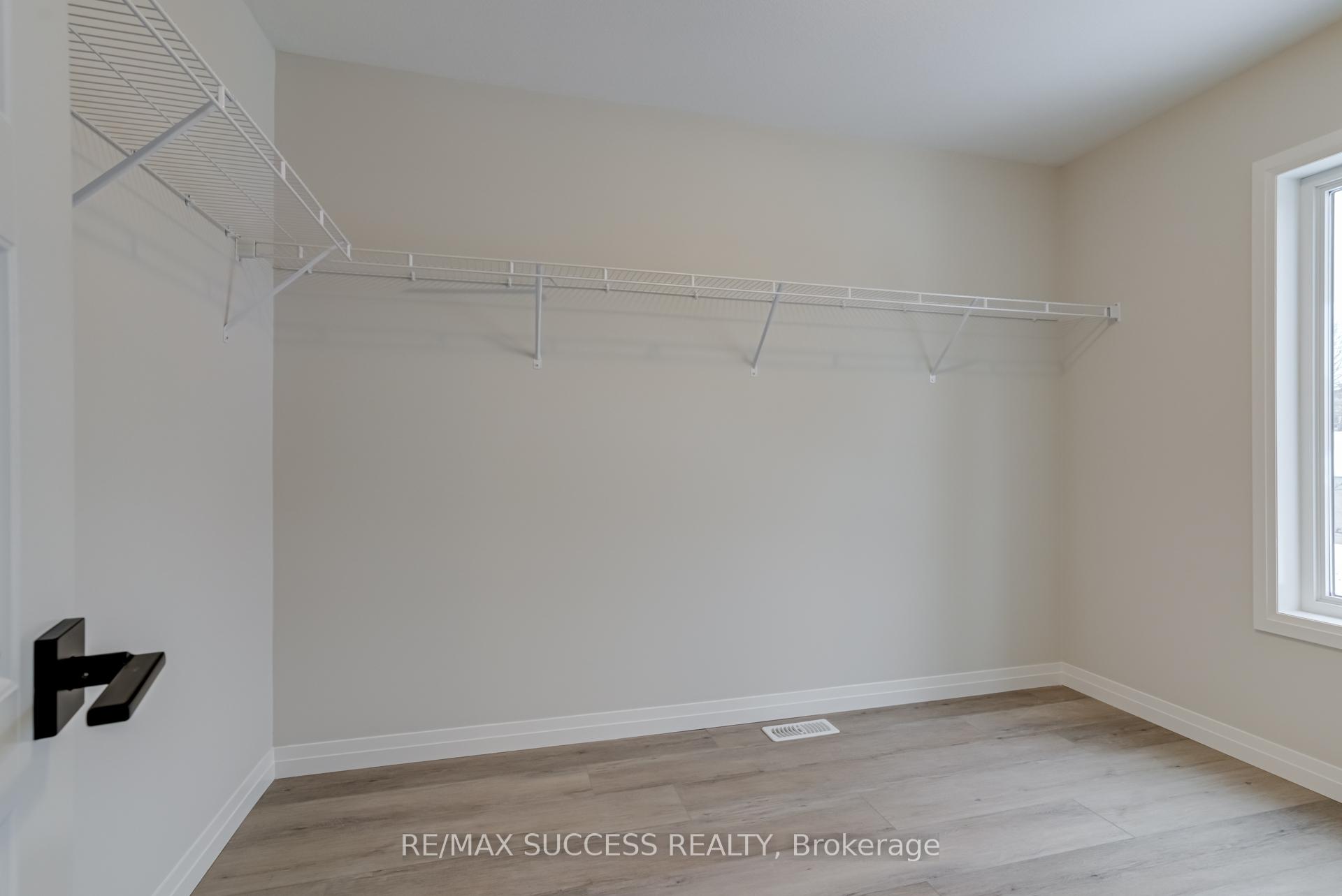 Photo 29 of 147 Siebert Avenue, Kitchener, Vanier - Kitchener — HOMEH