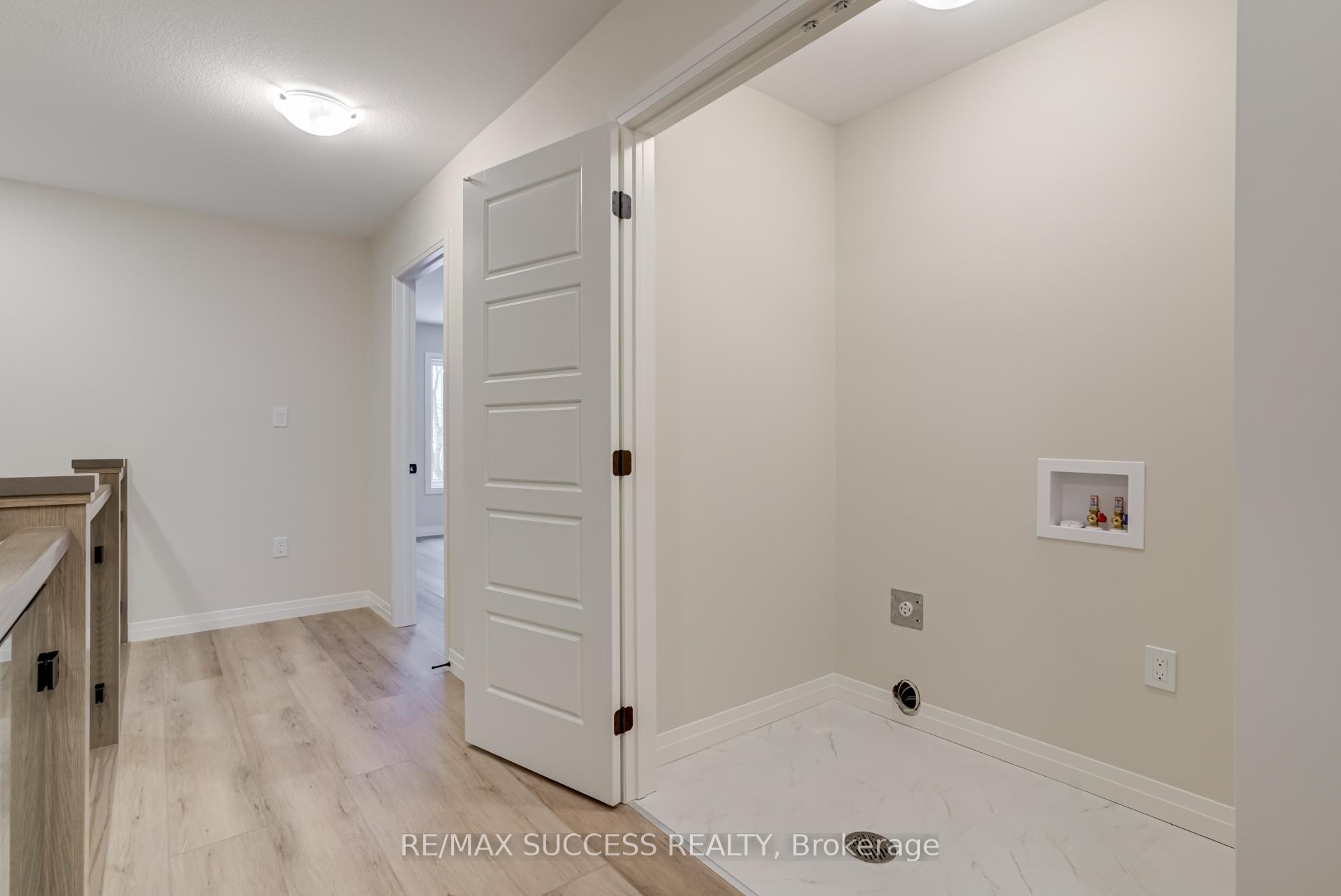 Photo 38 of 147 Siebert Avenue, Kitchener, Vanier - Kitchener — HOMEH