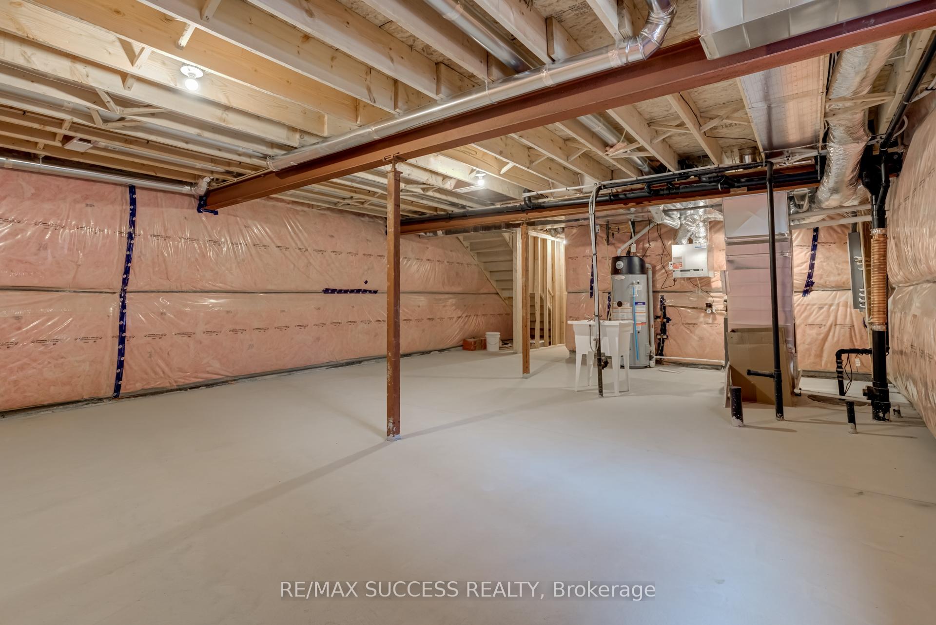 Photo 44 of 147 Siebert Avenue, Kitchener, Vanier - Kitchener — HOMEH
