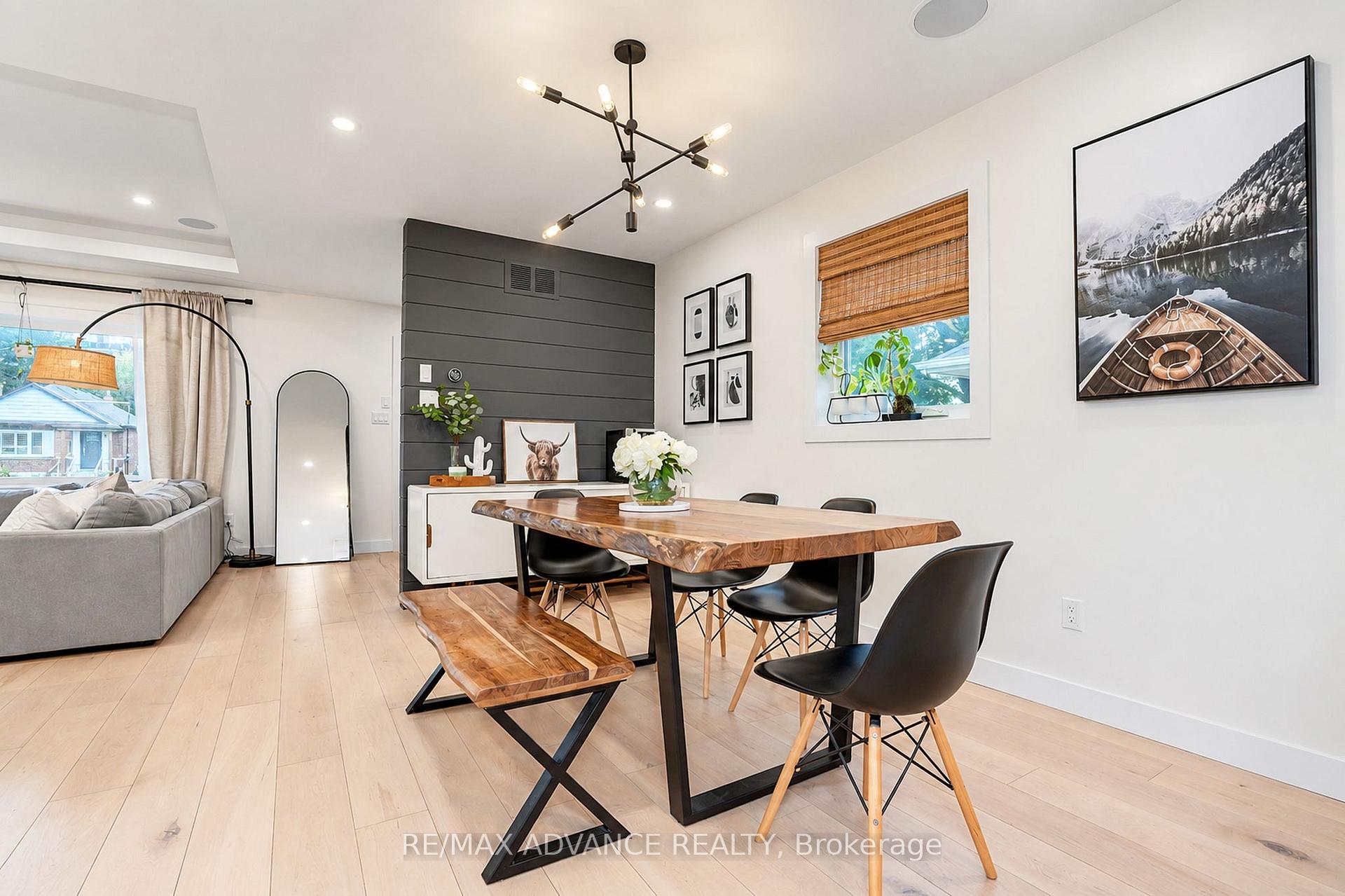 Photo 16 of 39 Janet Boulevard, Scarborough, Wexford-Maryvale — HOMEH