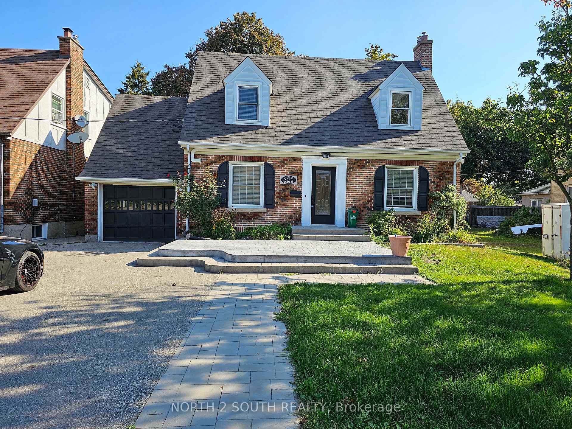 Photo of 326 Erie Avenue