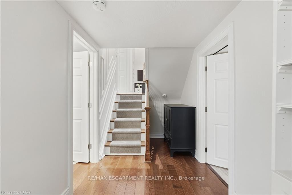 Photo 11 of 194 Foxbar Road, Burlington, Appleby — HOMEH