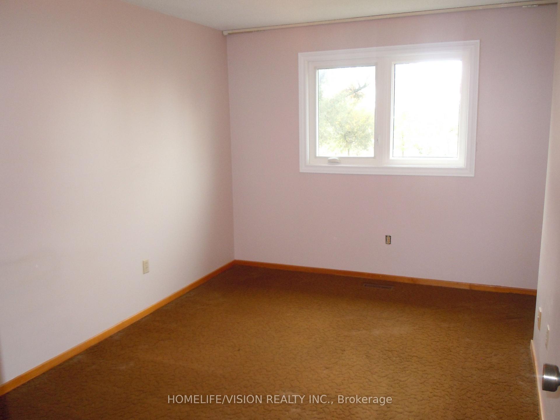 Photo 7 of 76 Crayford Drive, Scarborough, Steeles — HOMEH