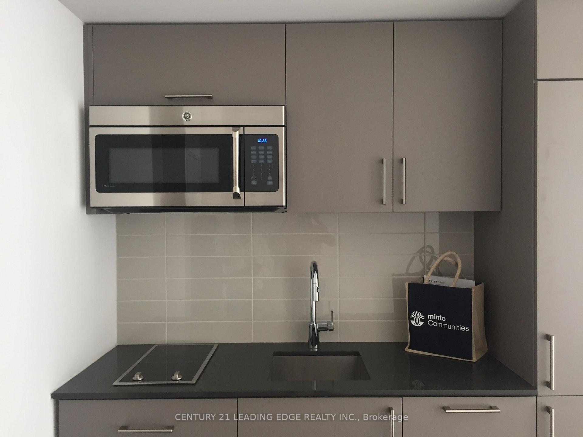 Photo 3 of Unit 1116W, 27 Bathurst Street, Toronto, Waterfront Communities — HOMEH