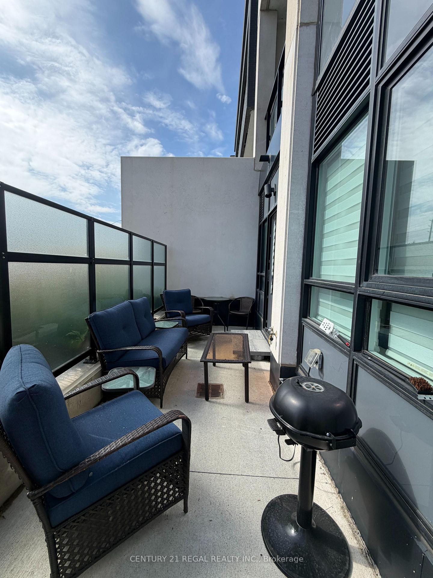 Photo 8 of Unit 101, 395 Dundas Street W, Oakville, Glenorchy — HOMEH