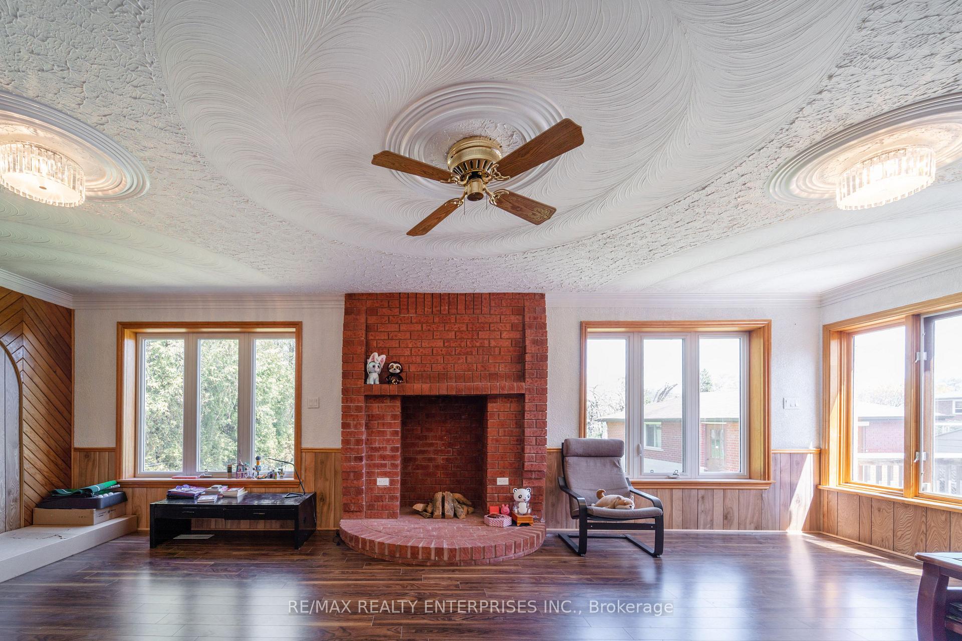 Photo 12 of 1351 Haig Boulevard, Mississauga, Lakeview — HOMEH