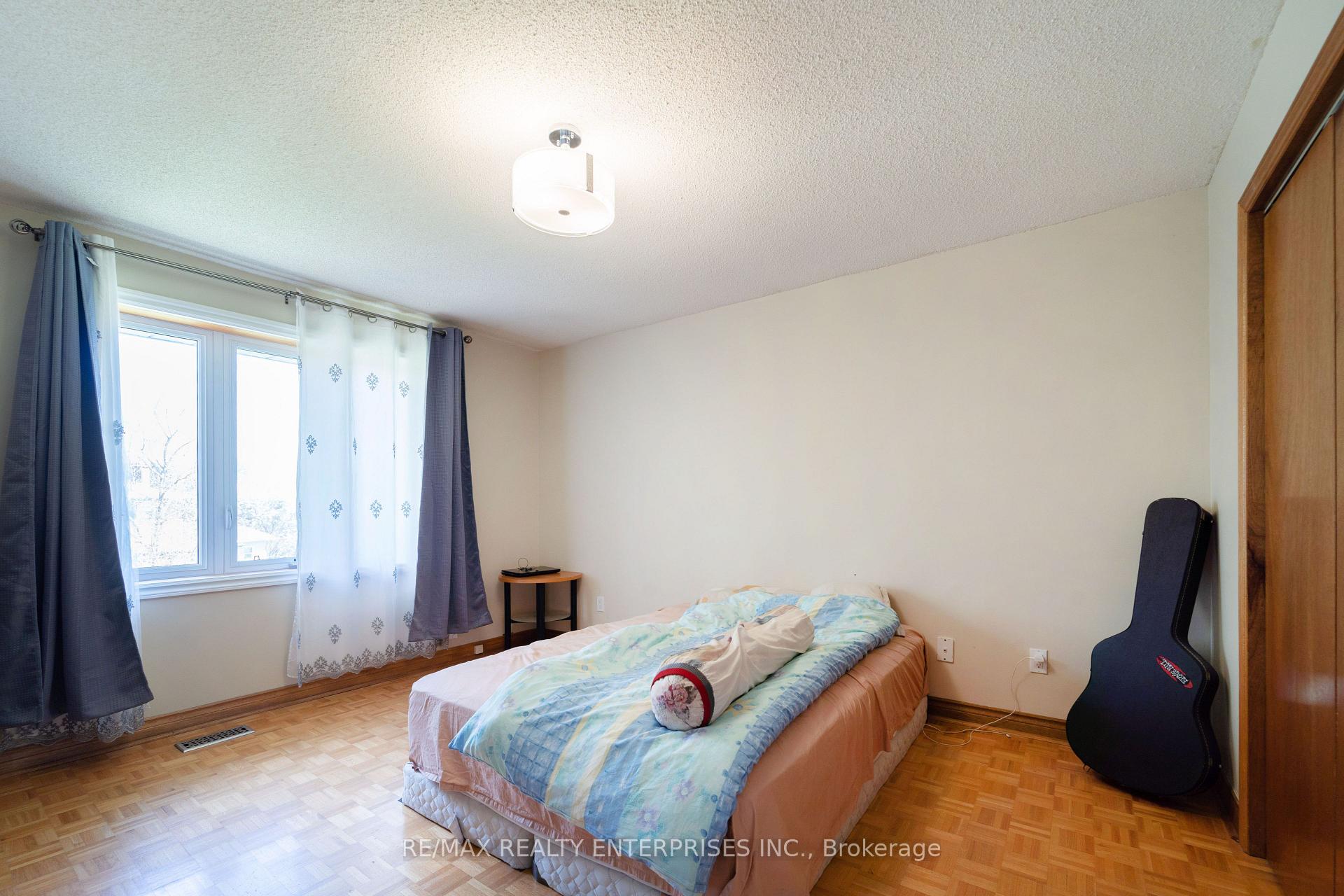 Photo 20 of 1351 Haig Boulevard, Mississauga, Lakeview — HOMEH