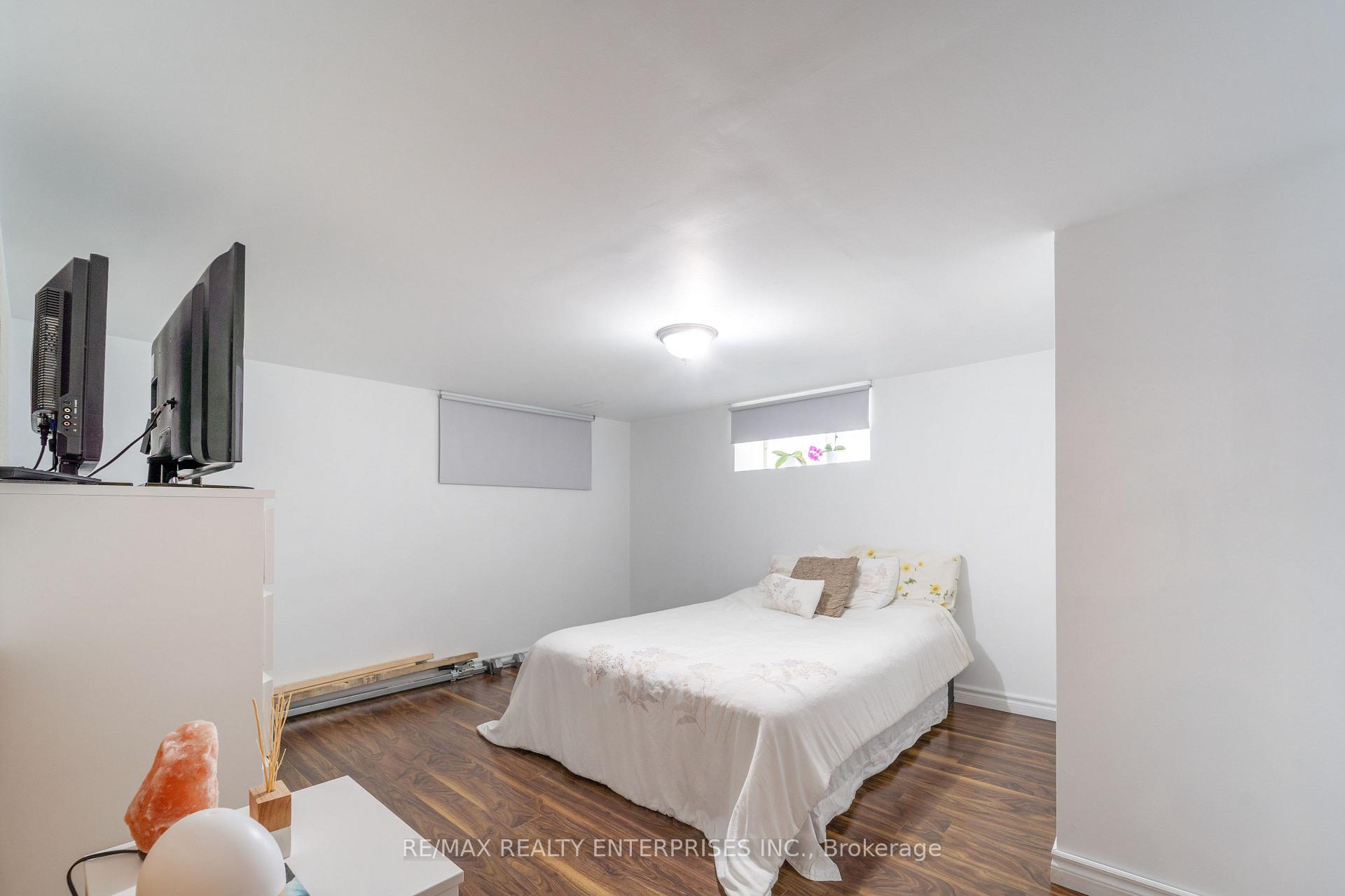 Photo 27 of 1351 Haig Boulevard, Mississauga, Lakeview — HOMEH