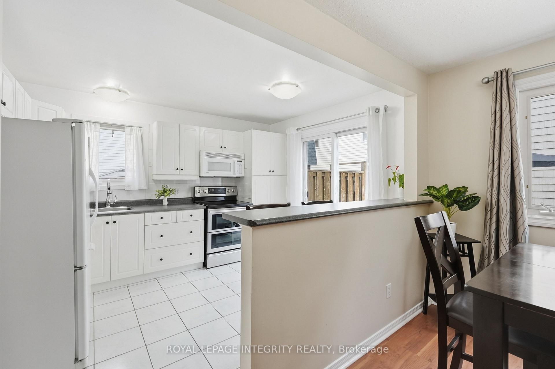 Photo 11 of 248 Salter Crescent, Ottawa, Kanata - Beaverbrook — HOMEH