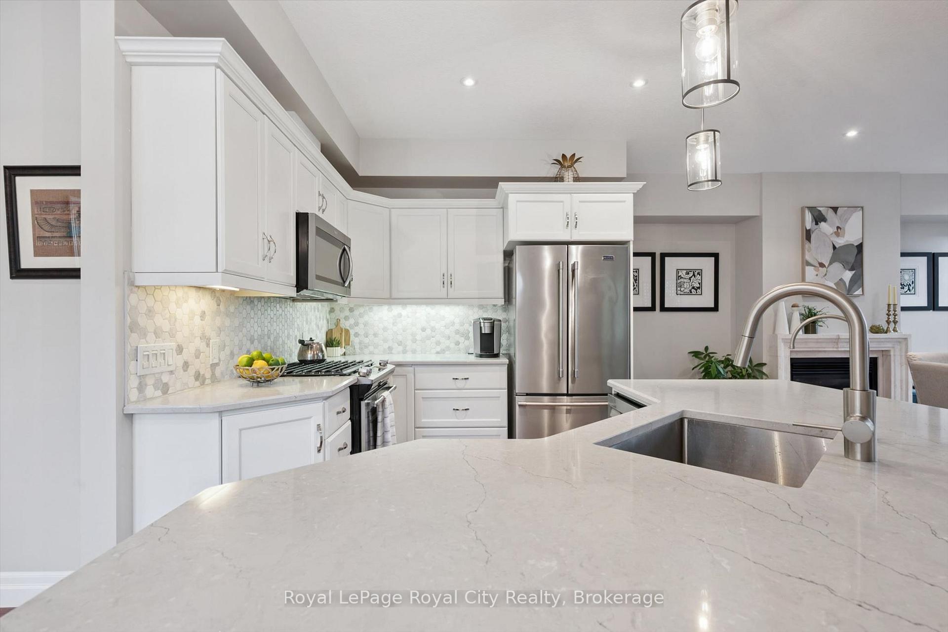 Photo 12 of Unit 6, 12 Glasgow Street S, Guelph, Downtown — HOMEH