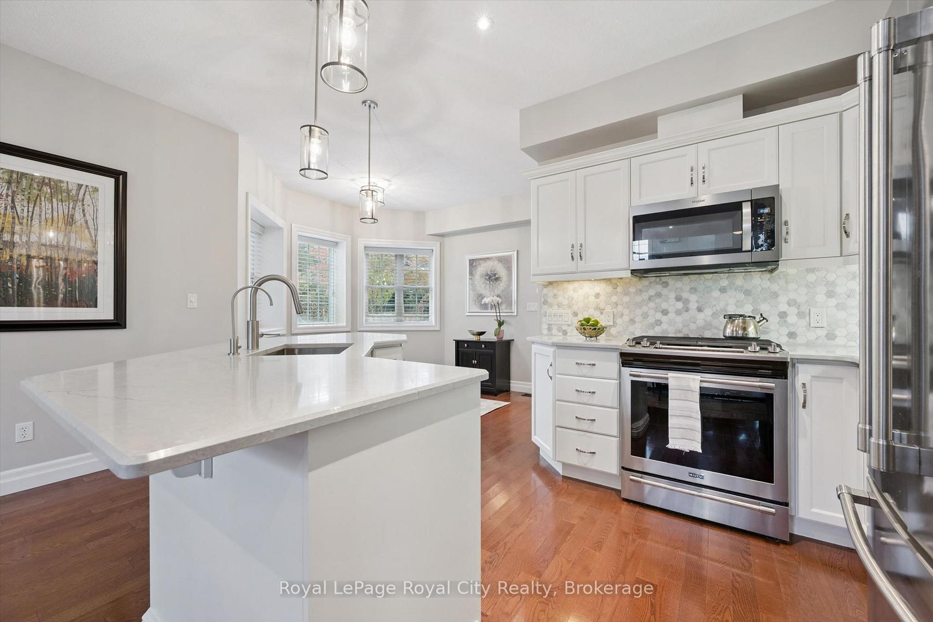 Photo 13 of Unit 6, 12 Glasgow Street S, Guelph, Downtown — HOMEH