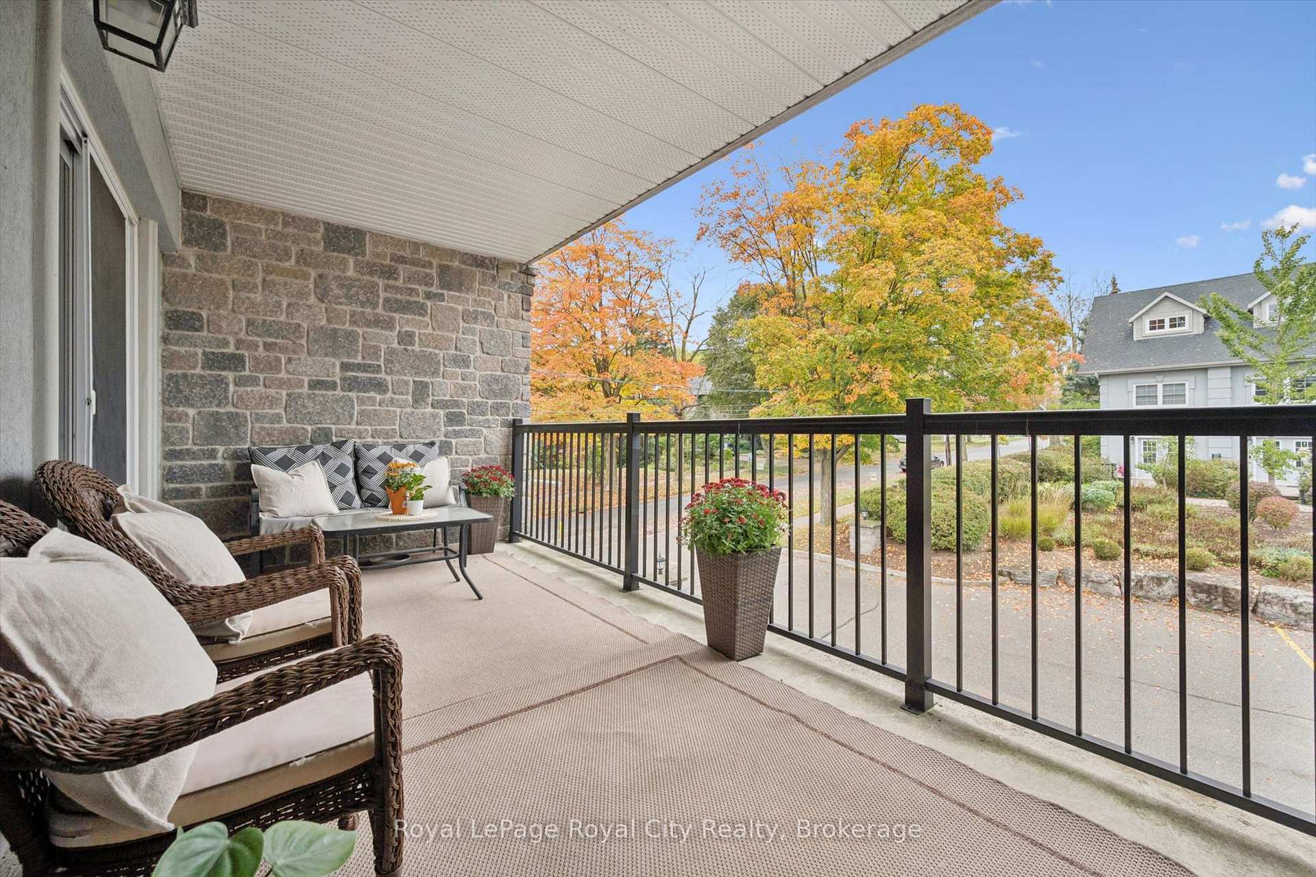 Photo 35 of Unit 6, 12 Glasgow Street S, Guelph, Downtown — HOMEH
