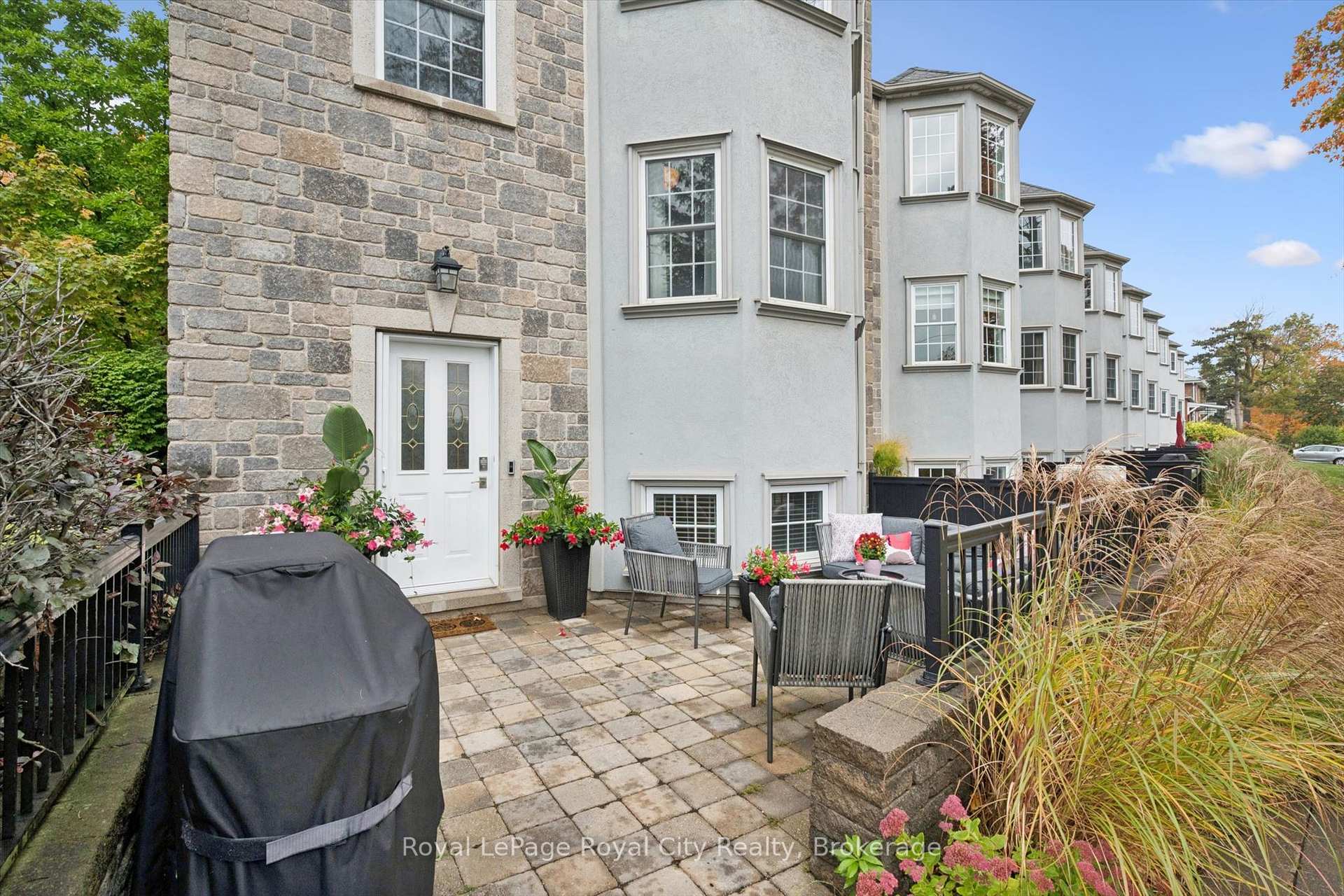 Photo 37 of Unit 6, 12 Glasgow Street S, Guelph, Downtown — HOMEH