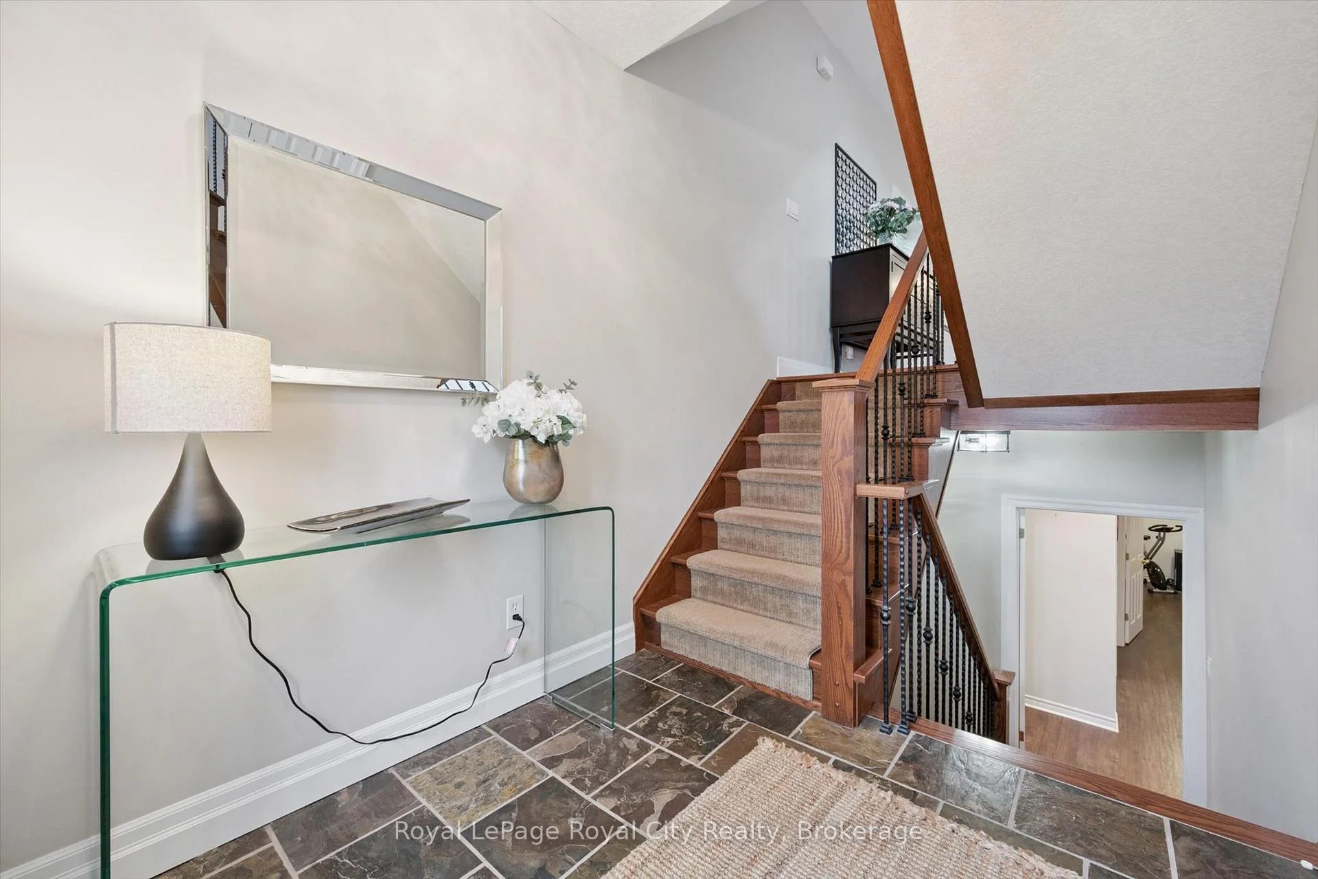 Photo 7 of Unit 6, 12 Glasgow Street S, Guelph, Downtown — HOMEH